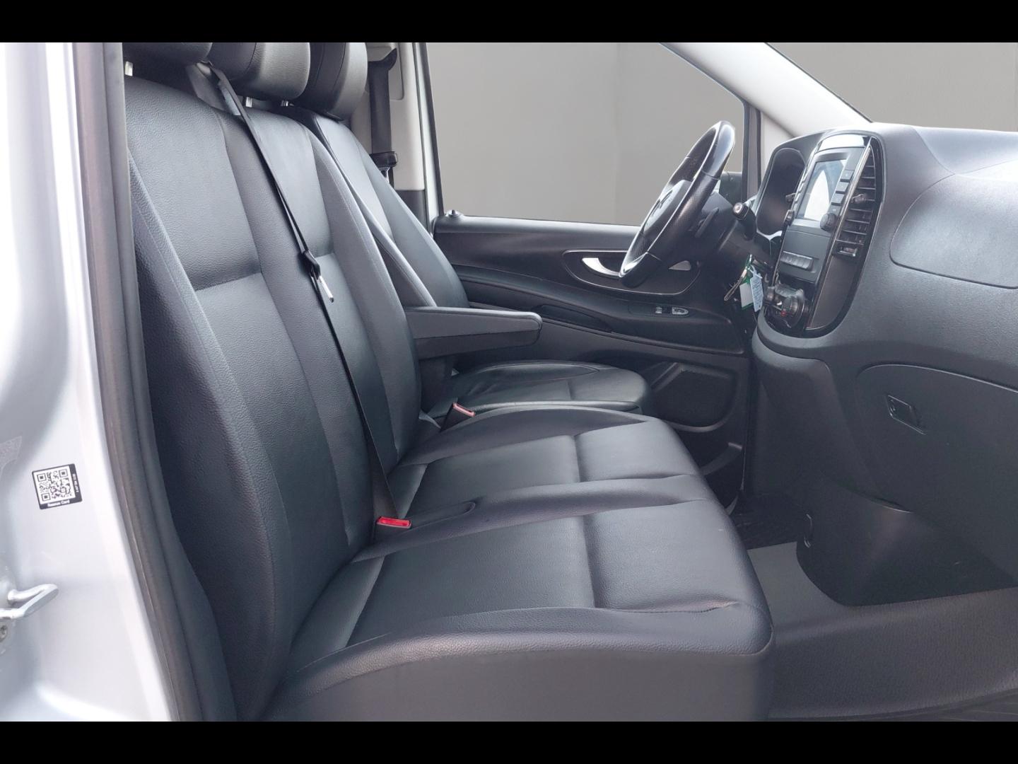 Image MERCEDES-BENZ Vito Fg 116 CDI Long 4x4 Select 9G-Tronic