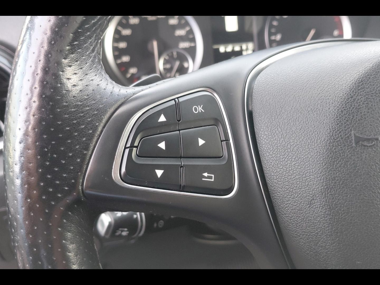 Image MERCEDES-BENZ Vito Fg 116 CDI Long 4x4 Select 9G-Tronic