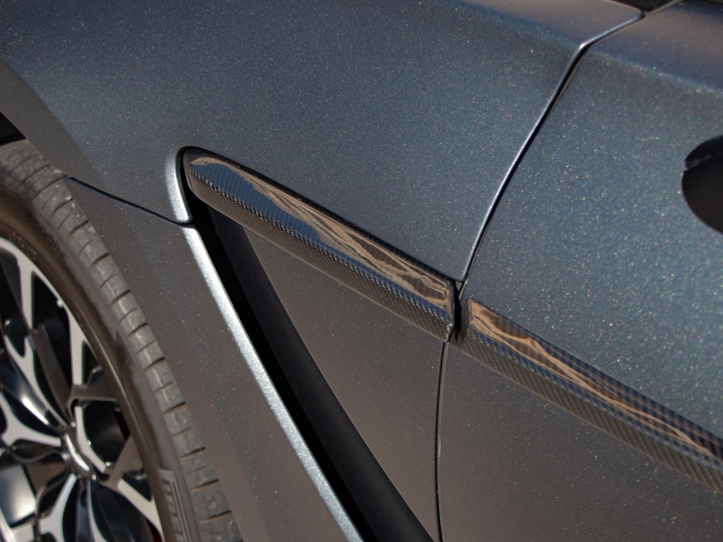 Image ASTON MARTIN DBX 4.0 V8 biturbo 707ch BVA9