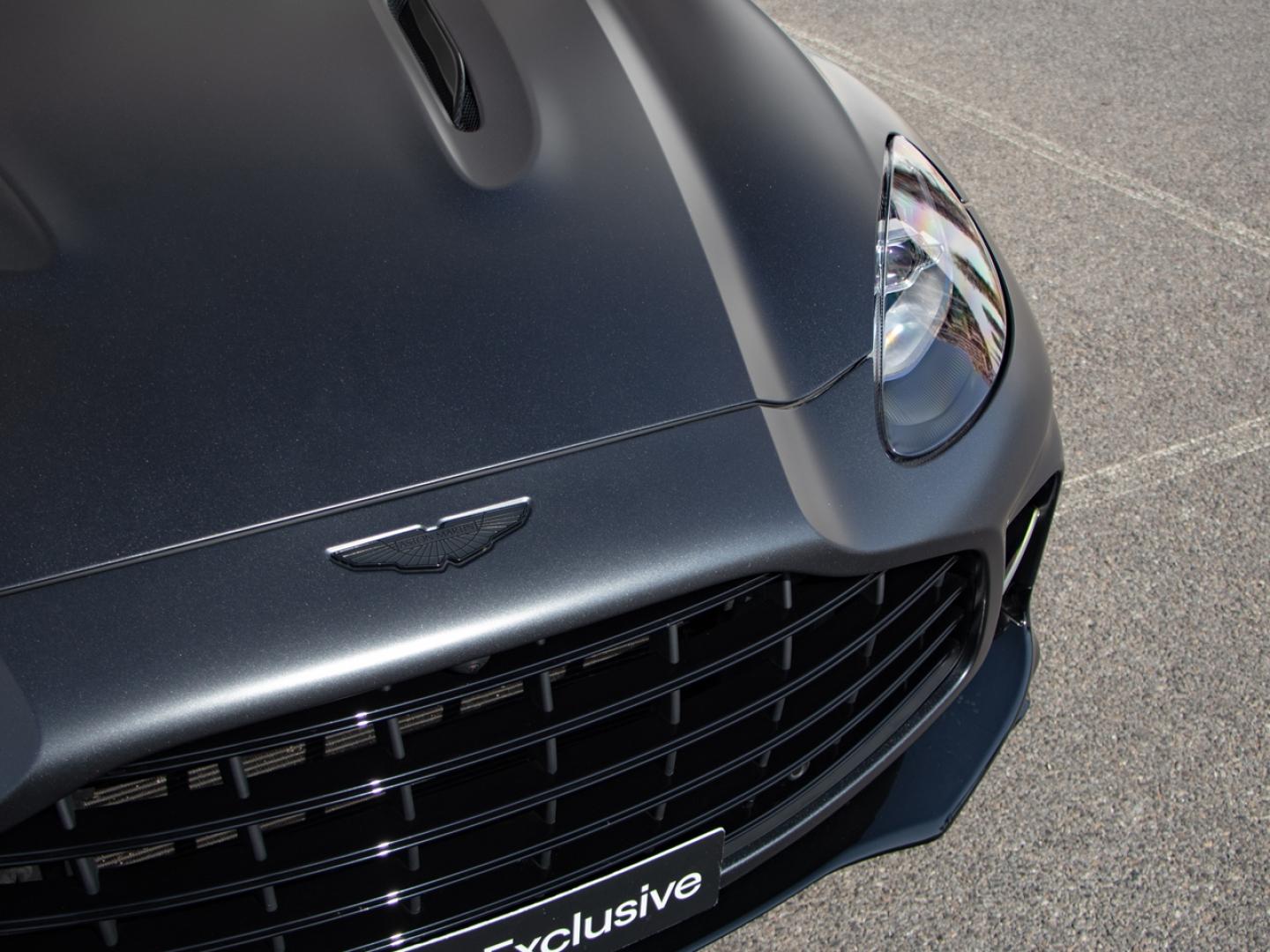 Image ASTON MARTIN DBX 4.0 V8 biturbo 707ch BVA9