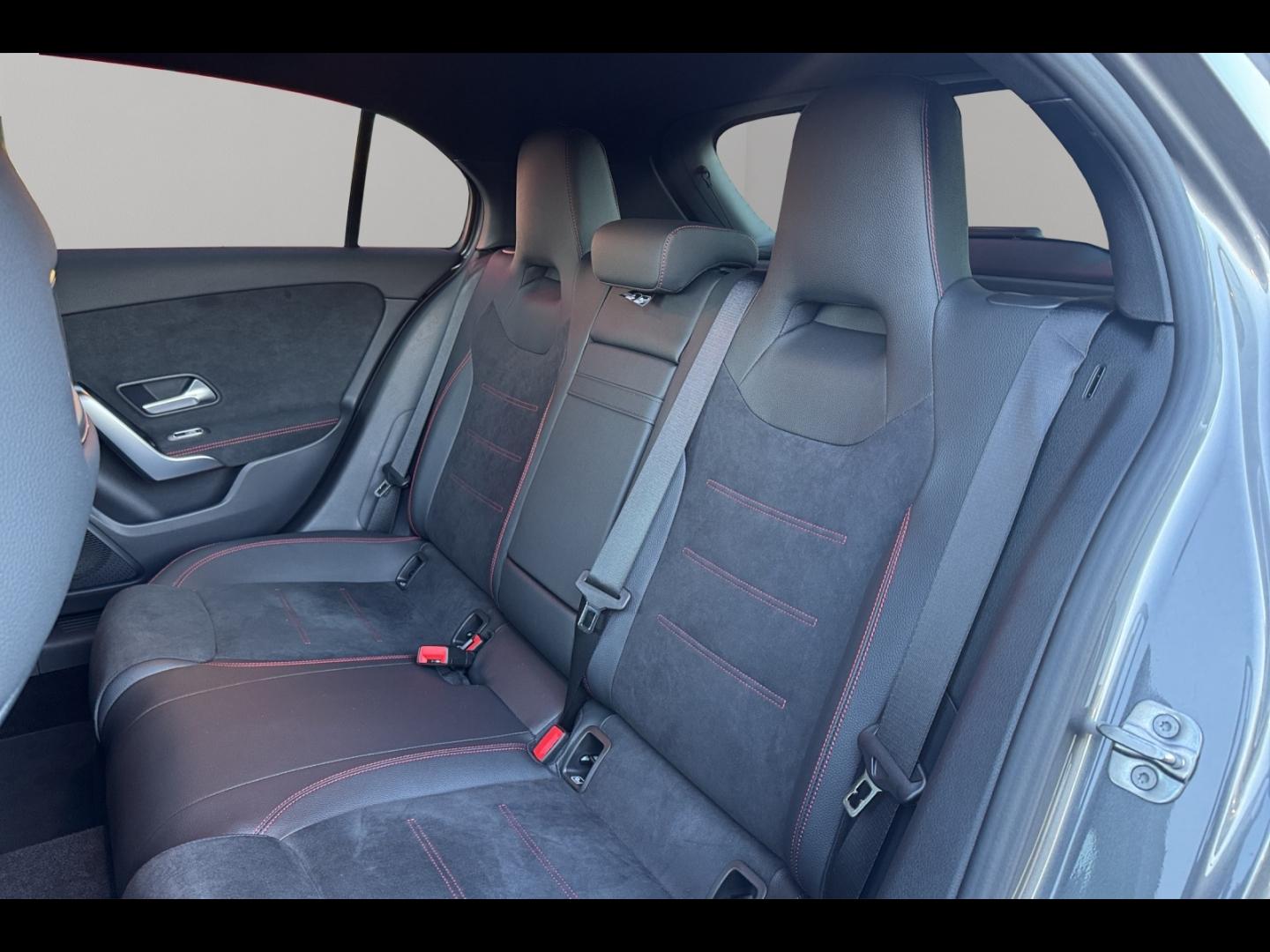 Image MERCEDES-BENZ Classe A 180 136ch Progressive Line 7G-DCT