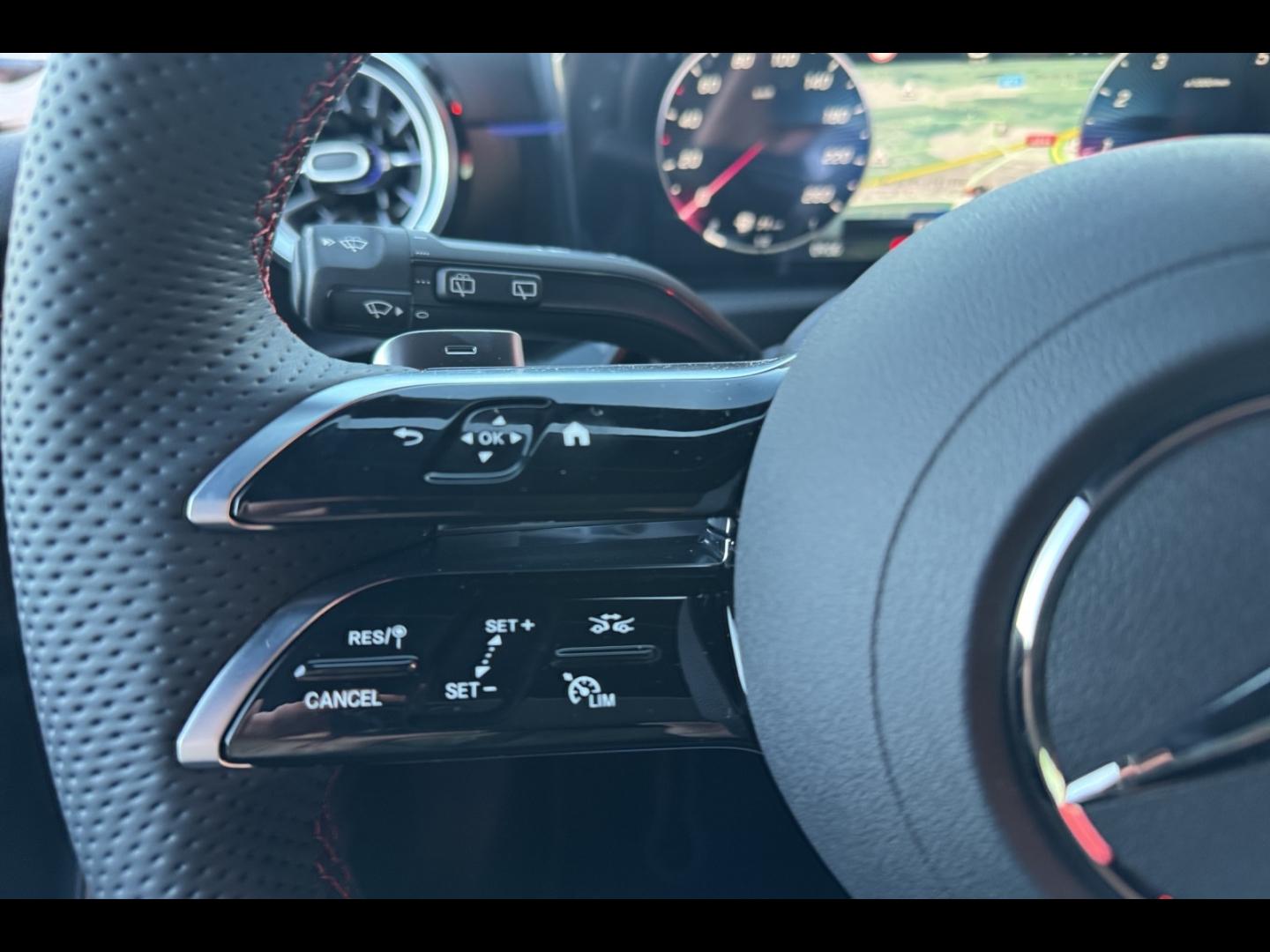 Image MERCEDES-BENZ Classe A 180 136ch Progressive Line 7G-DCT