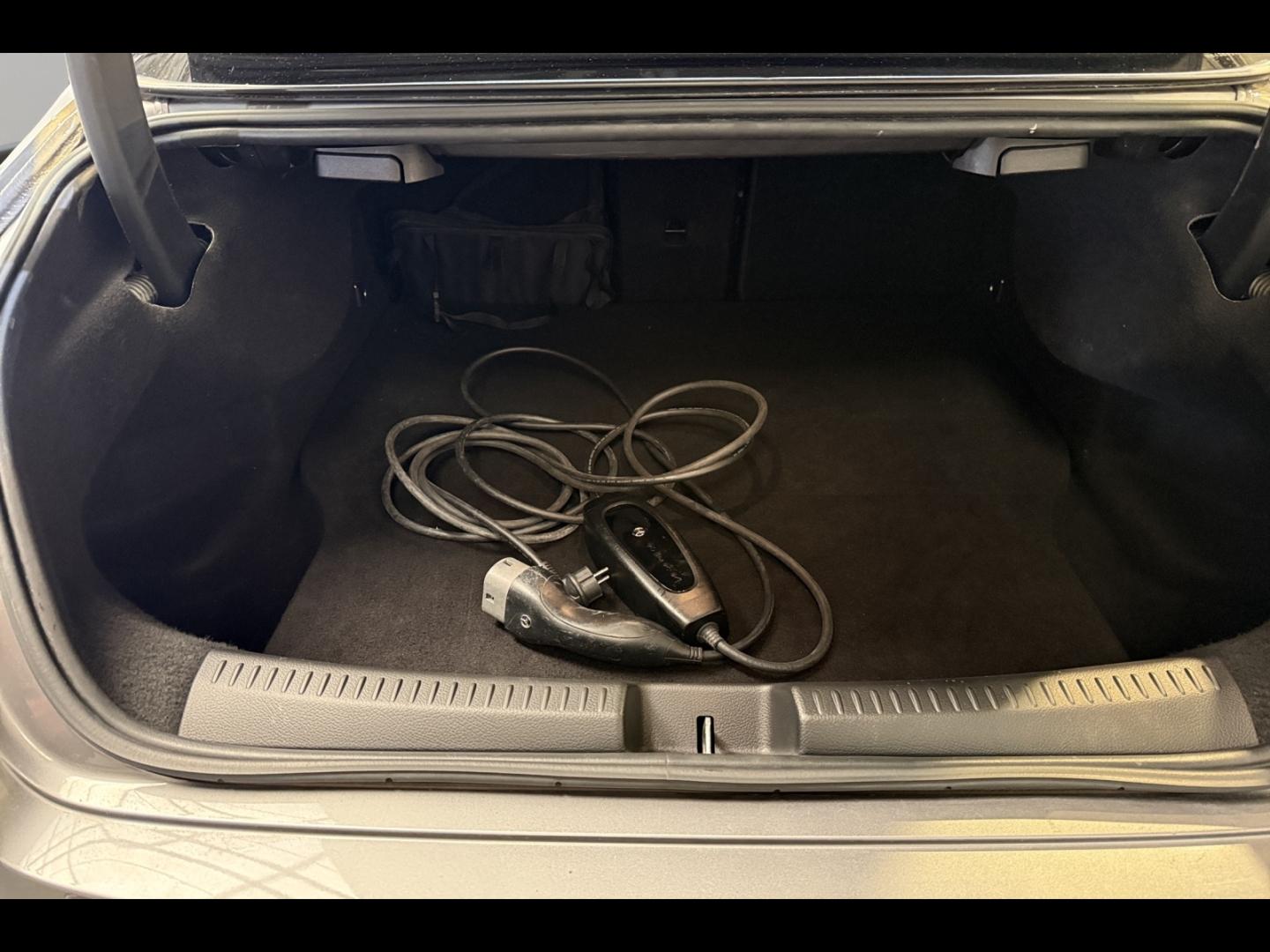 Image MERCEDES-BENZ CLA 250 e Hybrid EQ 218ch AMG Line 8G-DCT