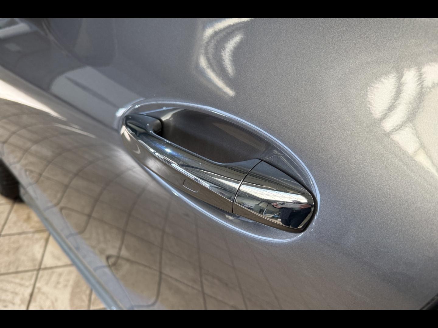 Image MERCEDES-BENZ CLA 250 e Hybrid EQ 218ch AMG Line 8G-DCT