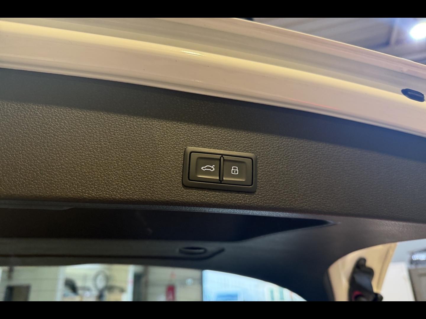 Image AUDI Q2 35 TDI 150ch  S line quattro S tronic 7