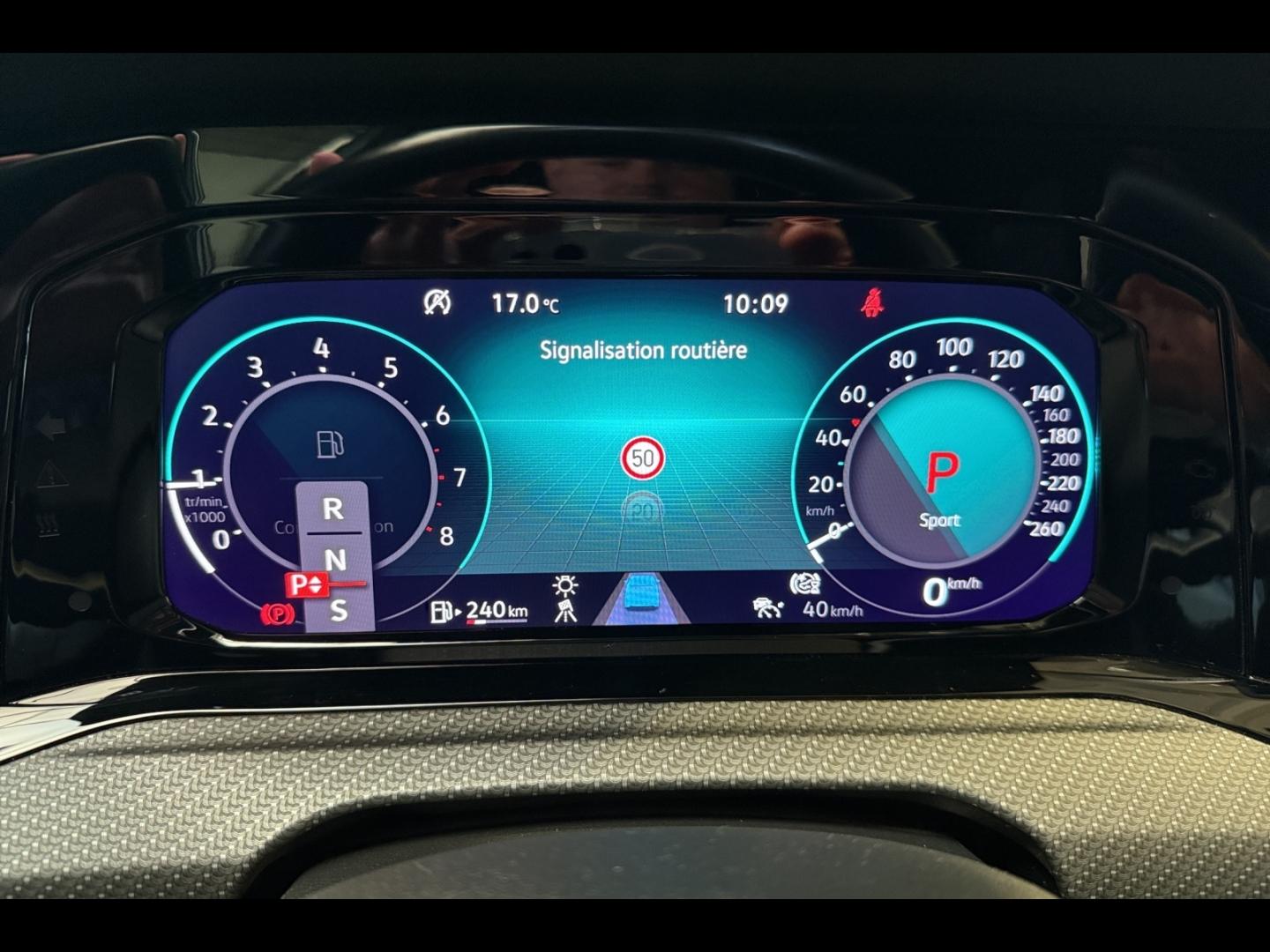 Image VOLKSWAGEN Golf 1.5 eTSI OPF 150ch R-Line DSG7