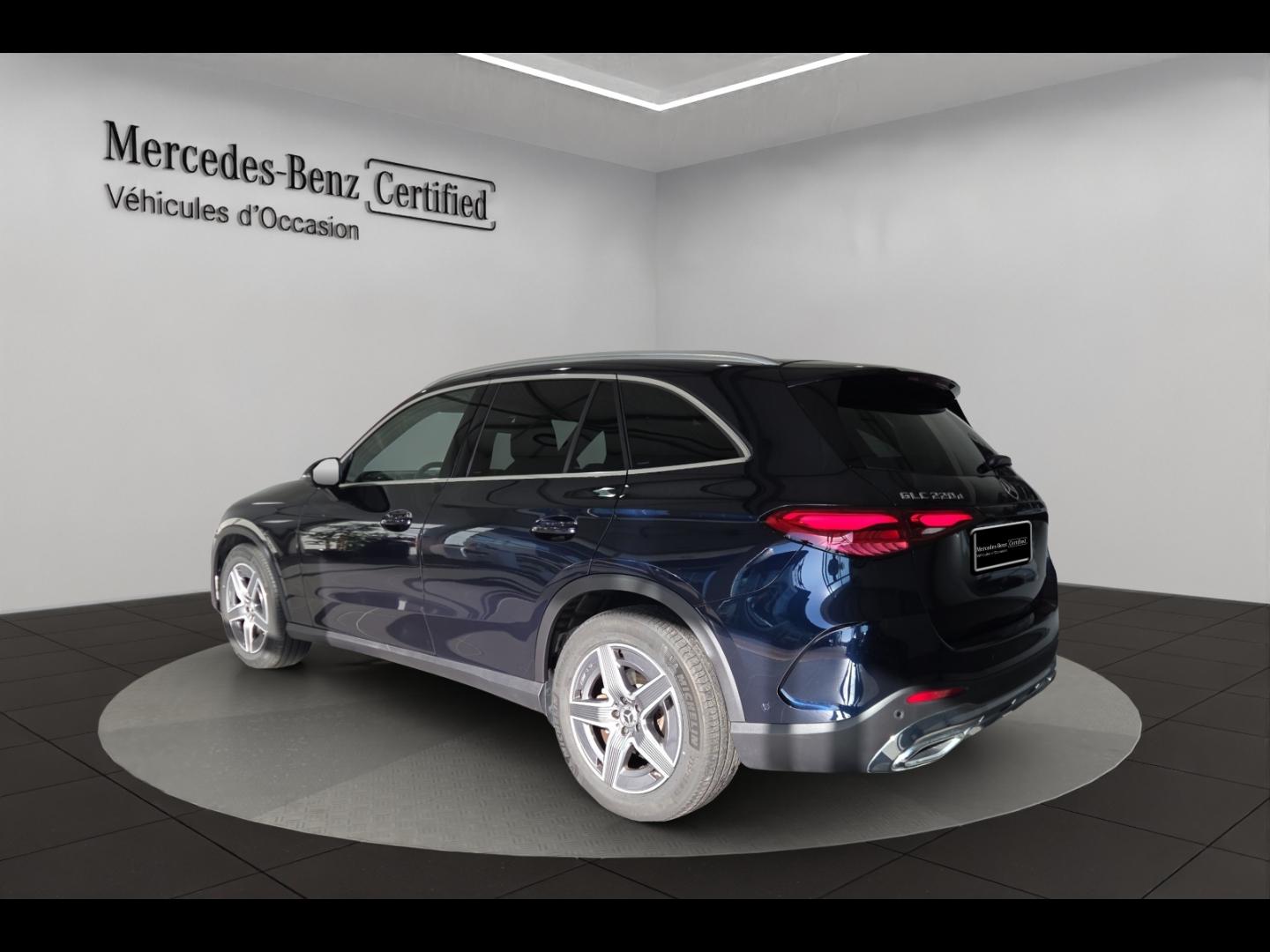 Image MERCEDES-BENZ GLC 220 d 197ch AMG Line 4Matic 9G-Tronic