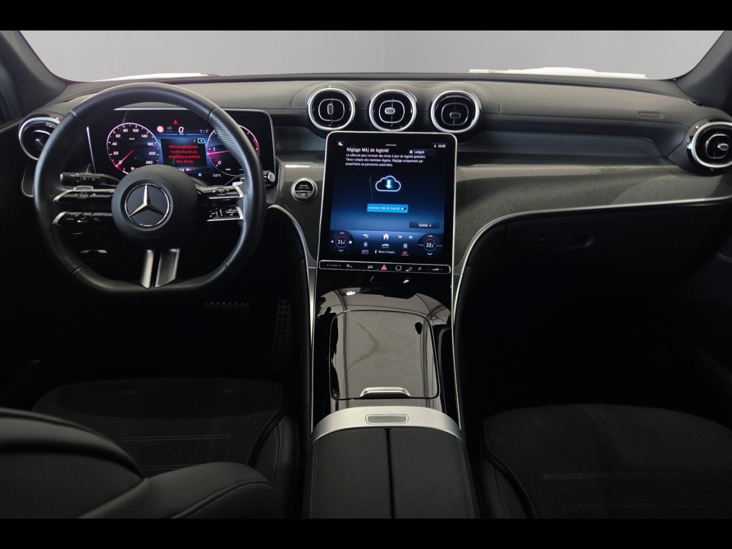 Image MERCEDES-BENZ GLC 220 d 197ch AMG Line 4Matic 9G-Tronic