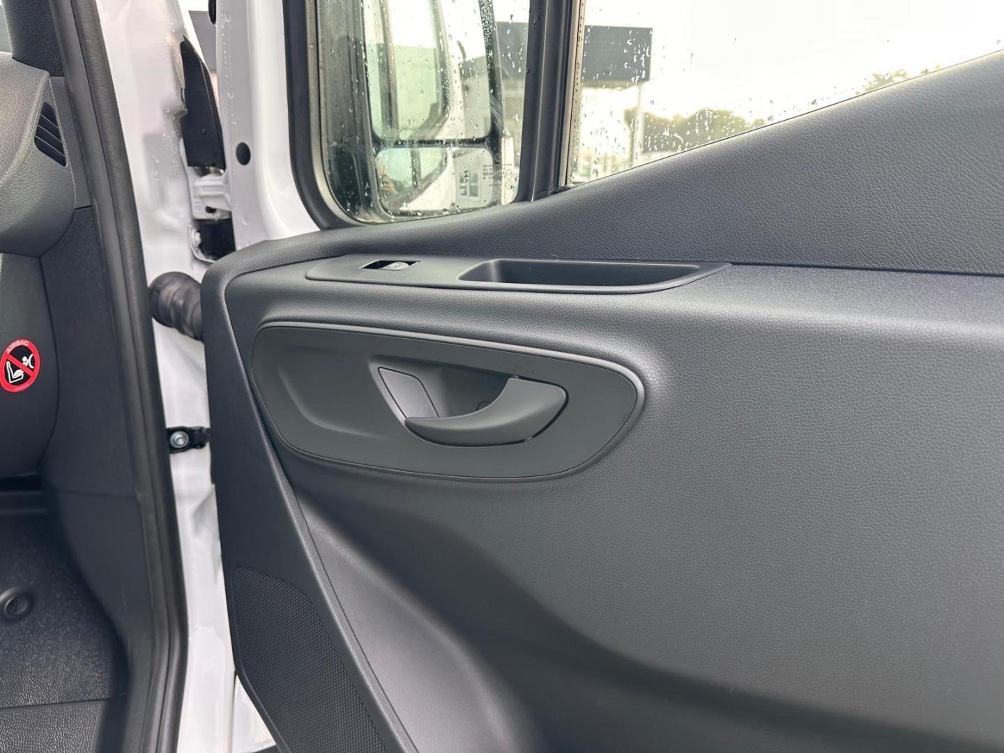 Image MERCEDES-BENZ Sprinter Fg 320 eSprinter 37 3T5 Pro