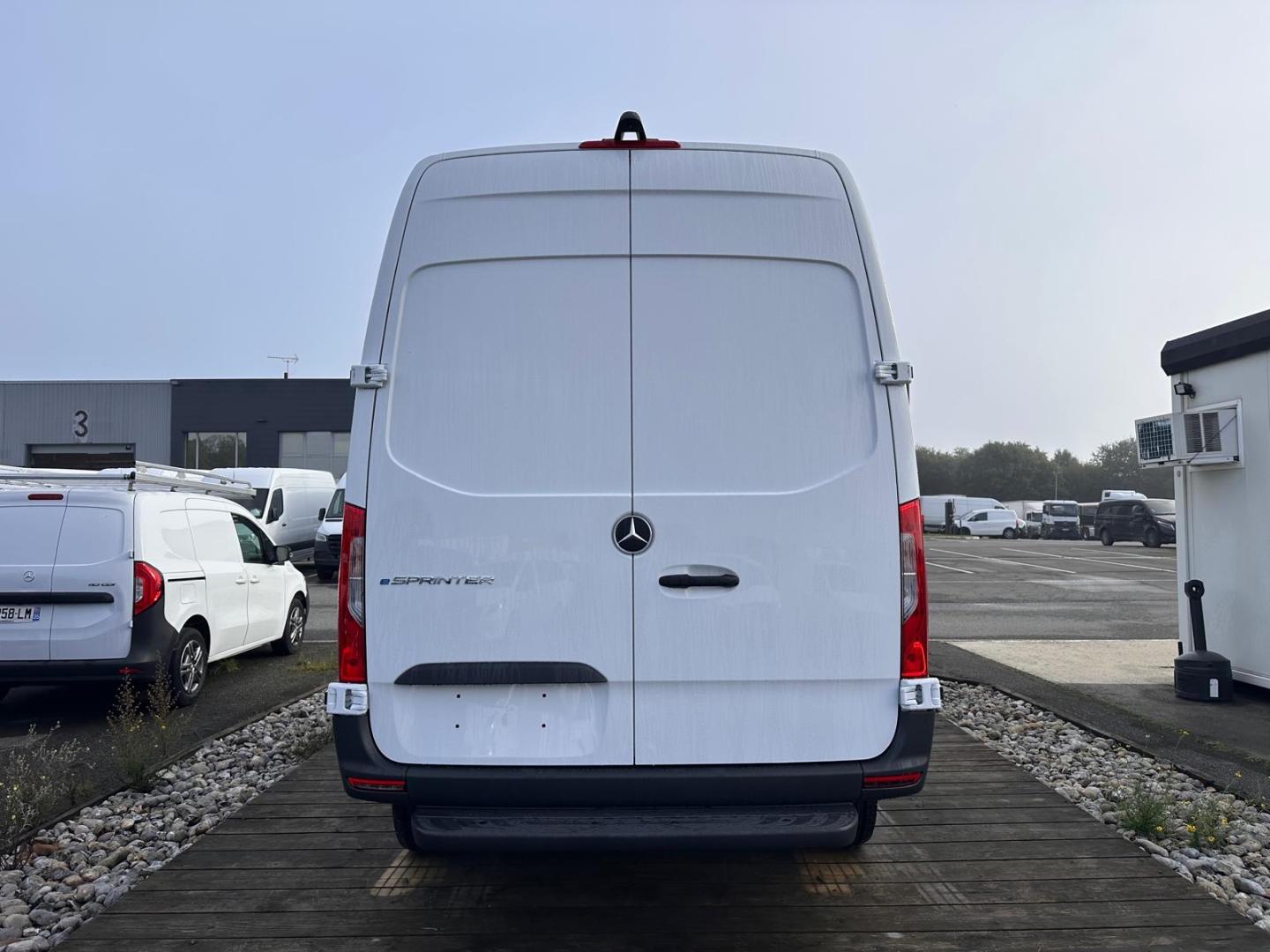 Image MERCEDES-BENZ Sprinter Fg 320 eSprinter 37 3T5 Pro