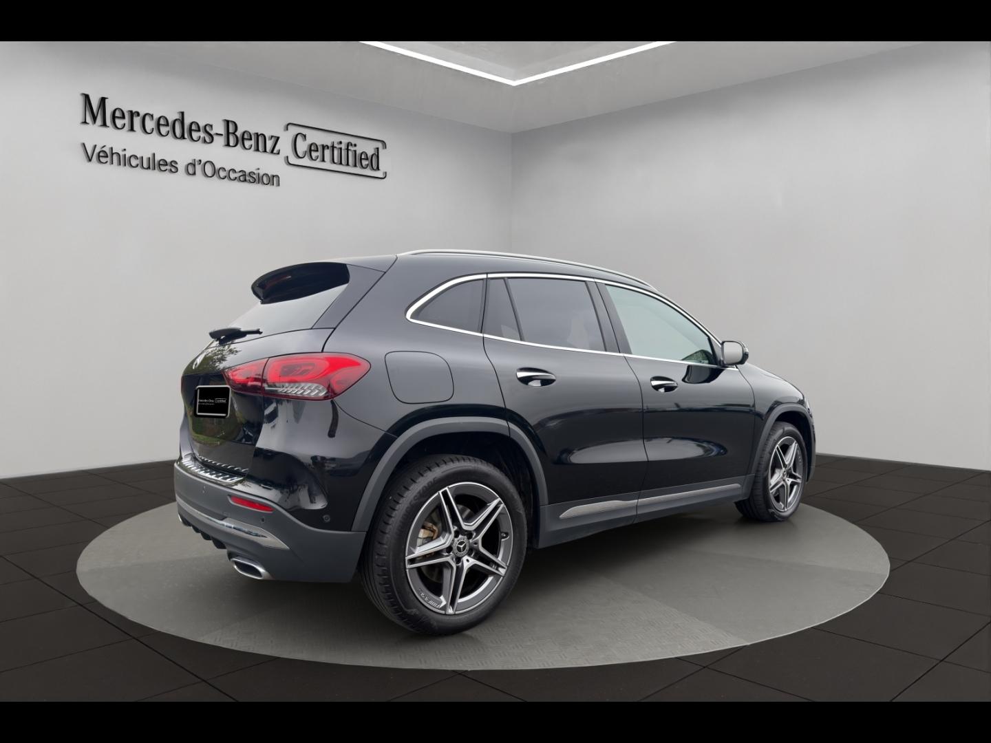 Image MERCEDES-BENZ GLA 250 e 160+102ch AMG Line 8G-DCT