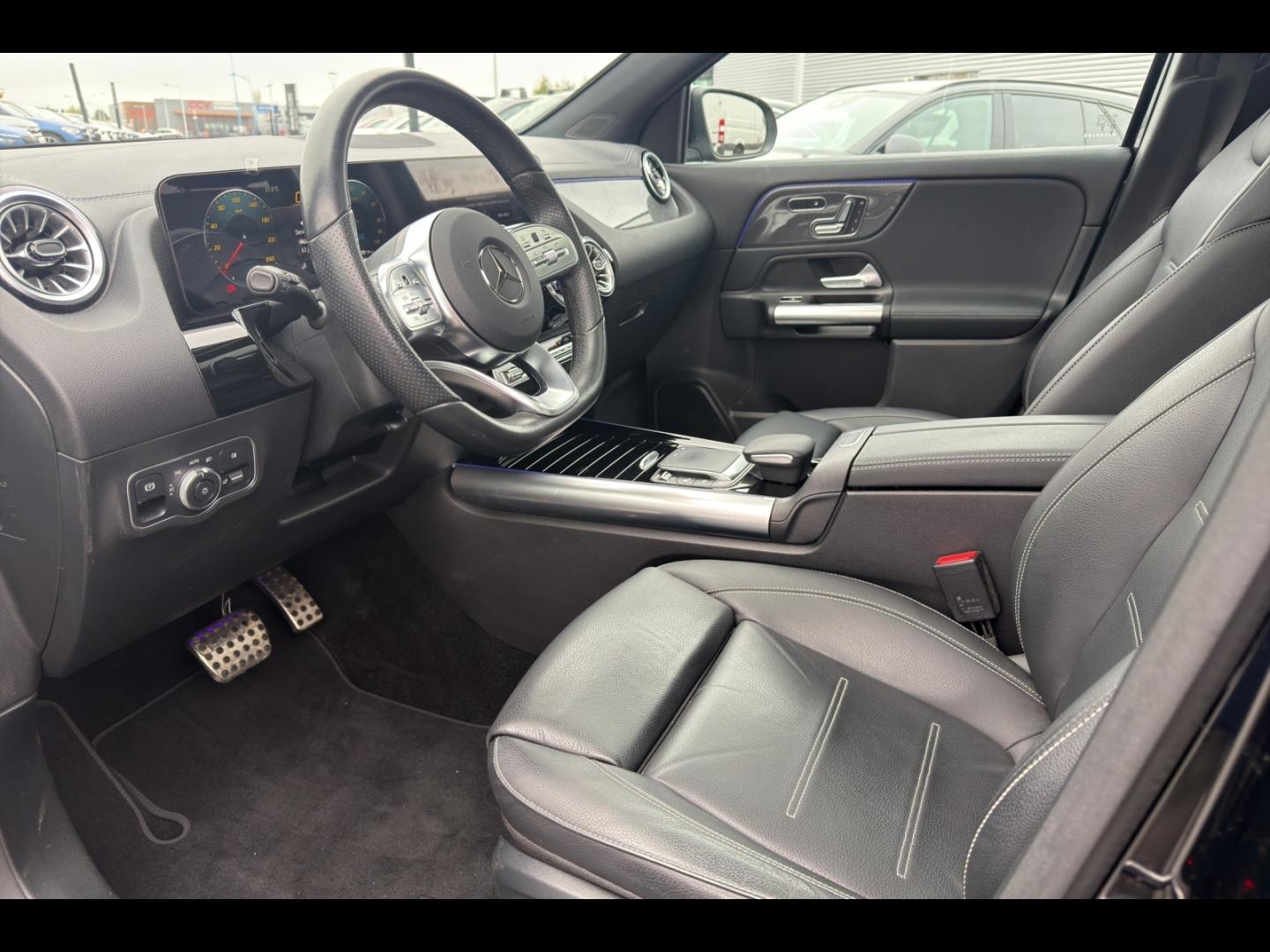 Image MERCEDES-BENZ GLA 250 e 160+102ch AMG Line 8G-DCT