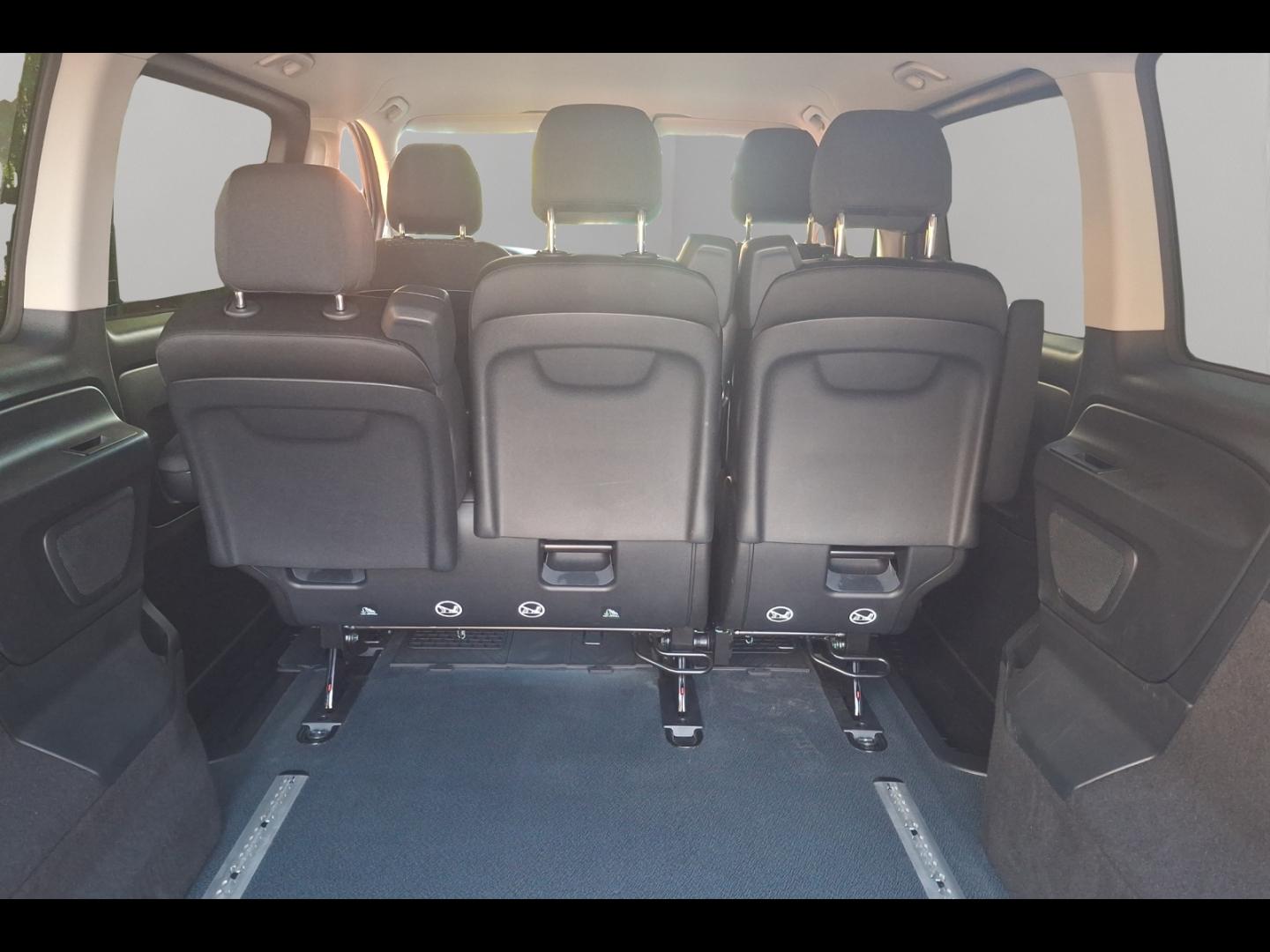 Image MERCEDES-BENZ Vito Fg 119 CDI Mixto 4X4 Long Select Propulsion 9G-Tronic