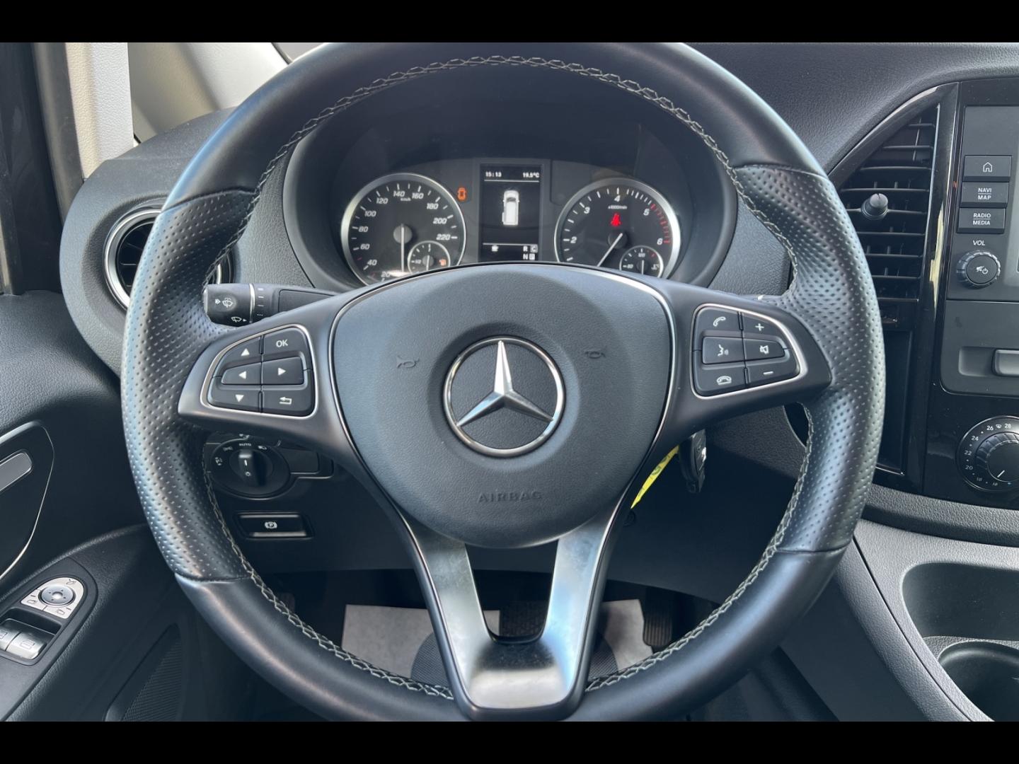 Image MERCEDES-BENZ Vito Fg 119 CDI Mixto Long Pro 4x4 9G-Tronic