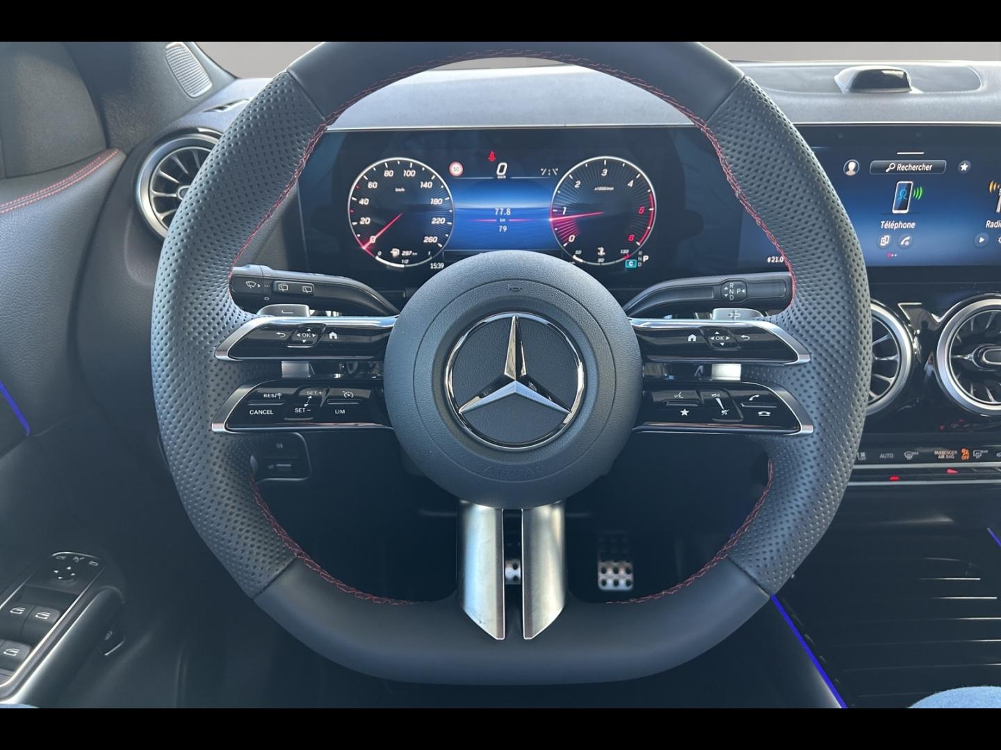Image MERCEDES-BENZ GLA 200 d 150ch Edition 140 8G-DCT