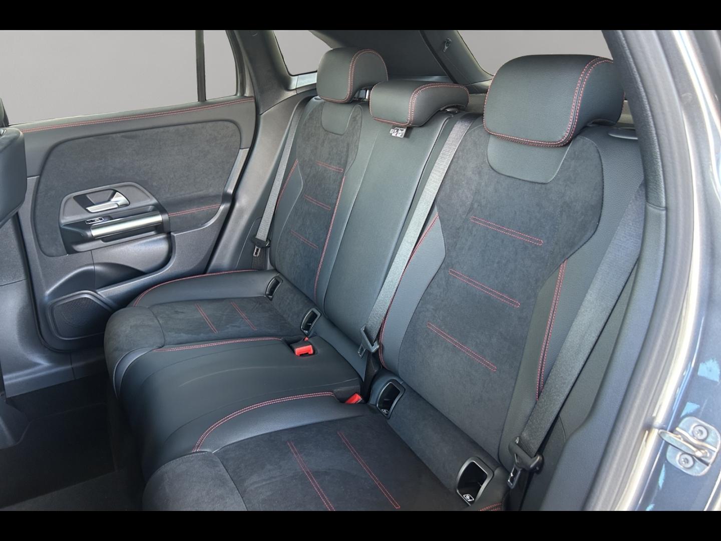 Image MERCEDES-BENZ GLA 200 d 150ch Edition 140 8G-DCT