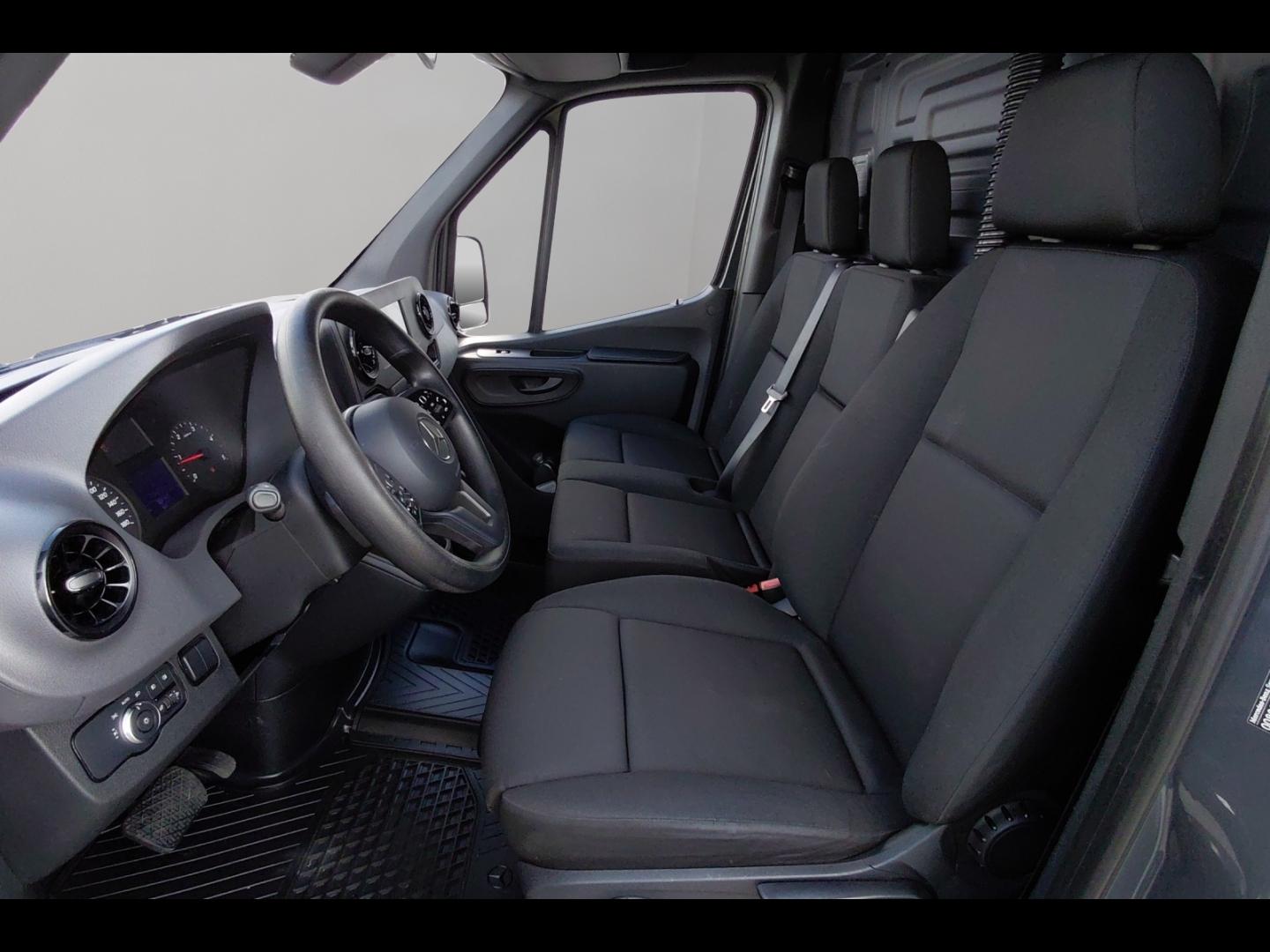 Image MERCEDES-BENZ Sprinter Fg 316 CDI 37 3T5 First Propulsion Lourd 7G-Tronic Plus frigorifique PTRA7T
