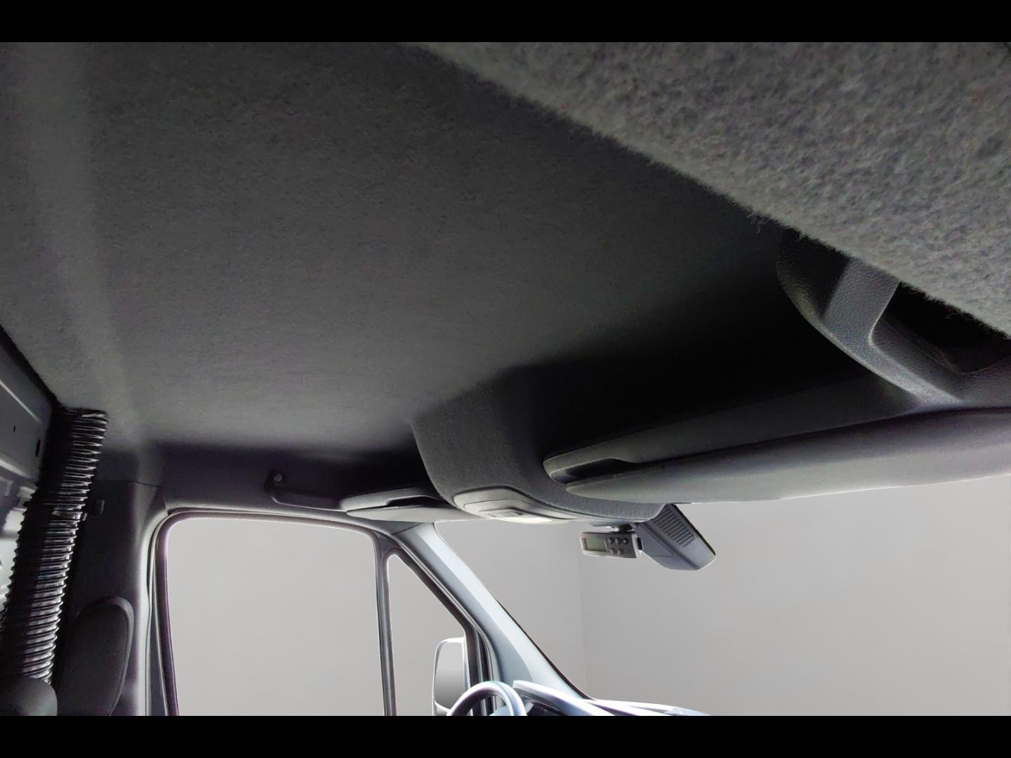 Image MERCEDES-BENZ Sprinter Fg 316 CDI 37 3T5 First Propulsion Lourd 7G-Tronic Plus frigorifique PTRA7T