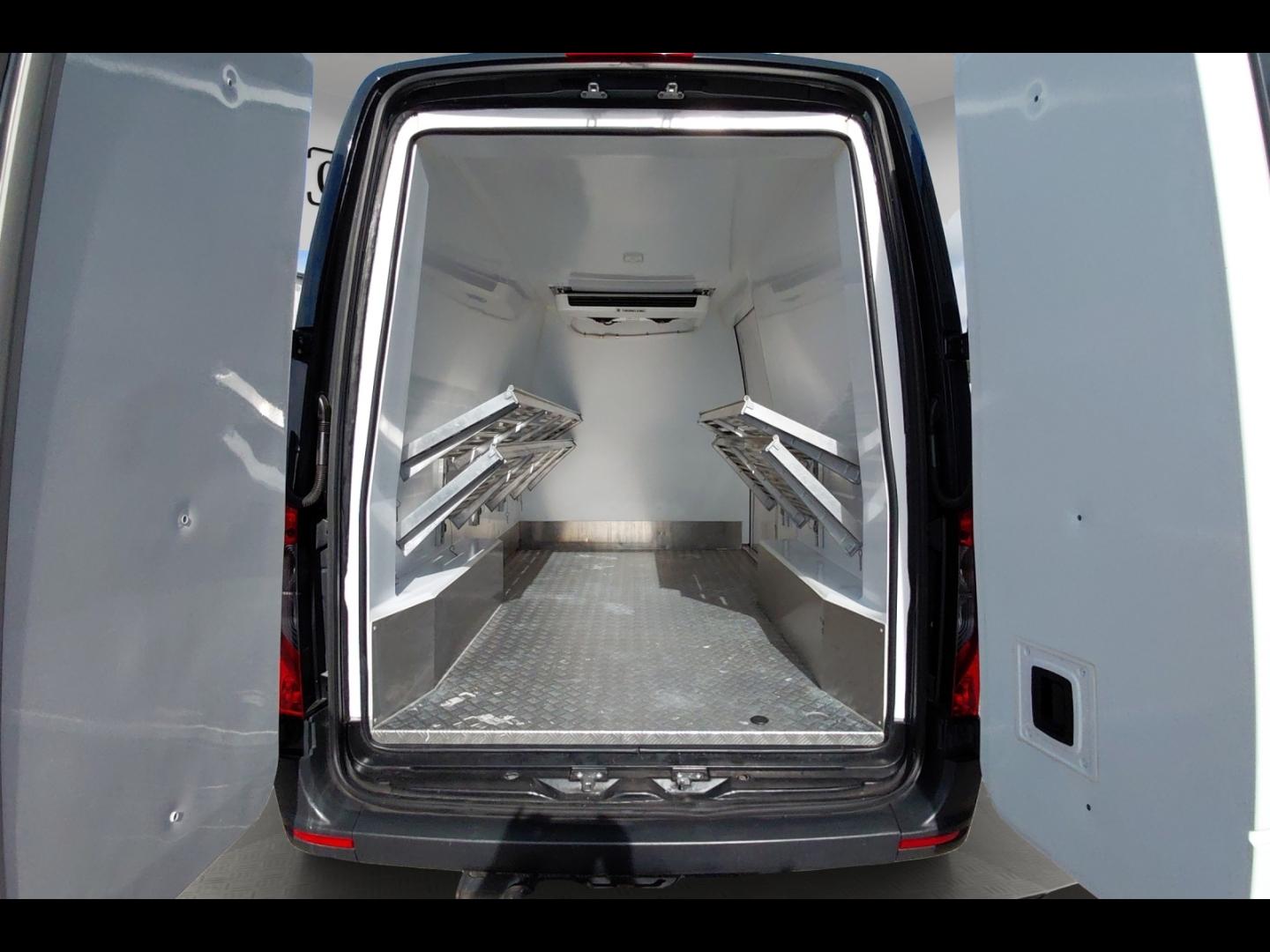 Image MERCEDES-BENZ Sprinter Fg 316 CDI 37 3T5 First Propulsion Lourd 7G-Tronic Plus frigorifique PTRA7T