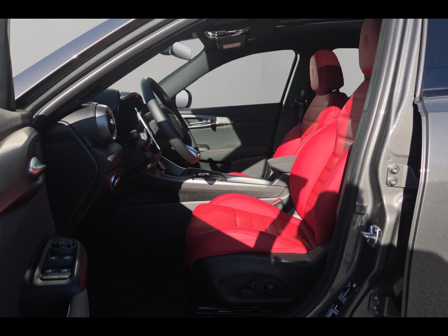 Image ALFA ROMEO Tonale 1.5 Ibrida 175ch TI TCT