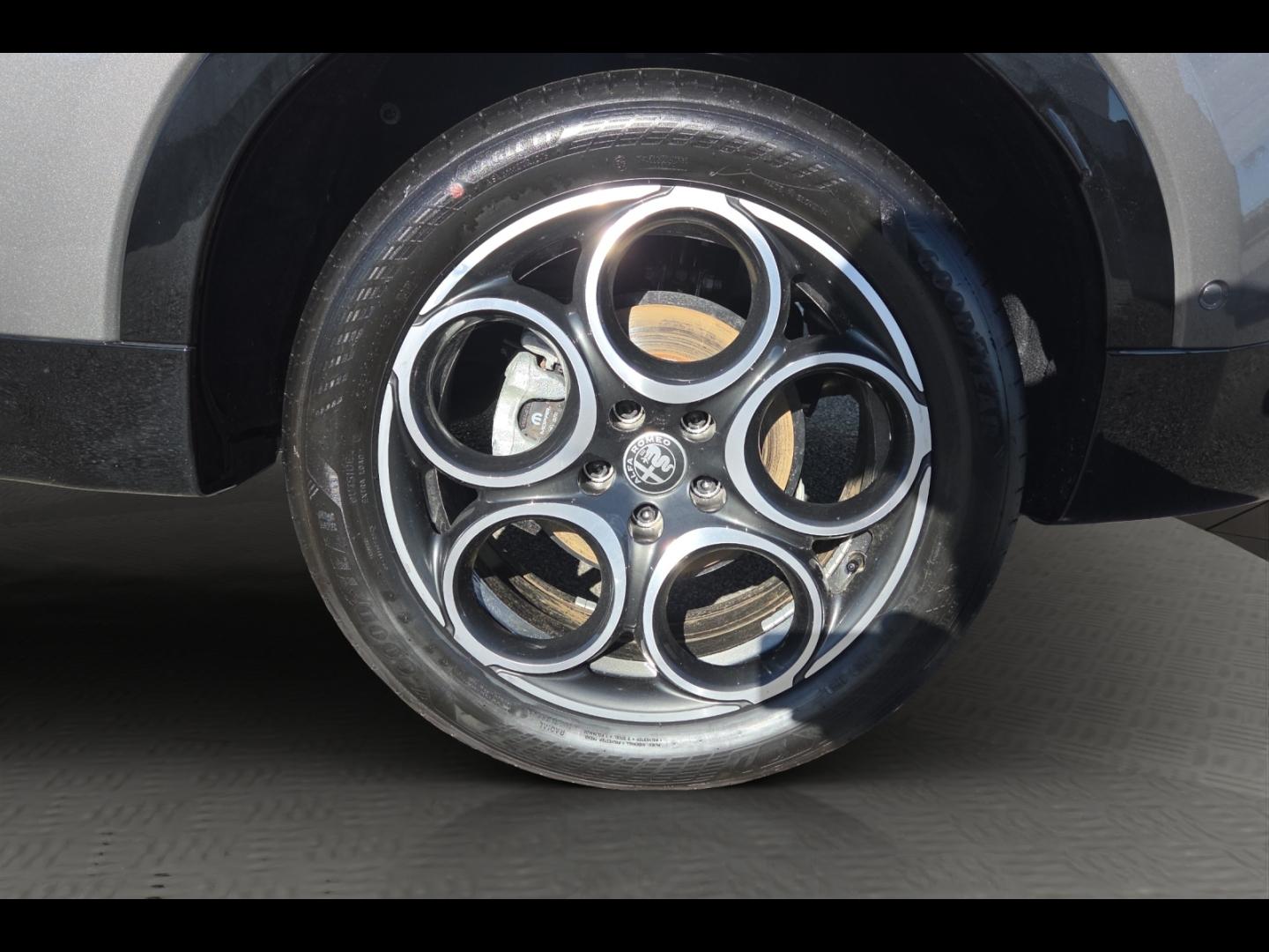 Image ALFA ROMEO Tonale 1.5 Ibrida 175ch TI TCT