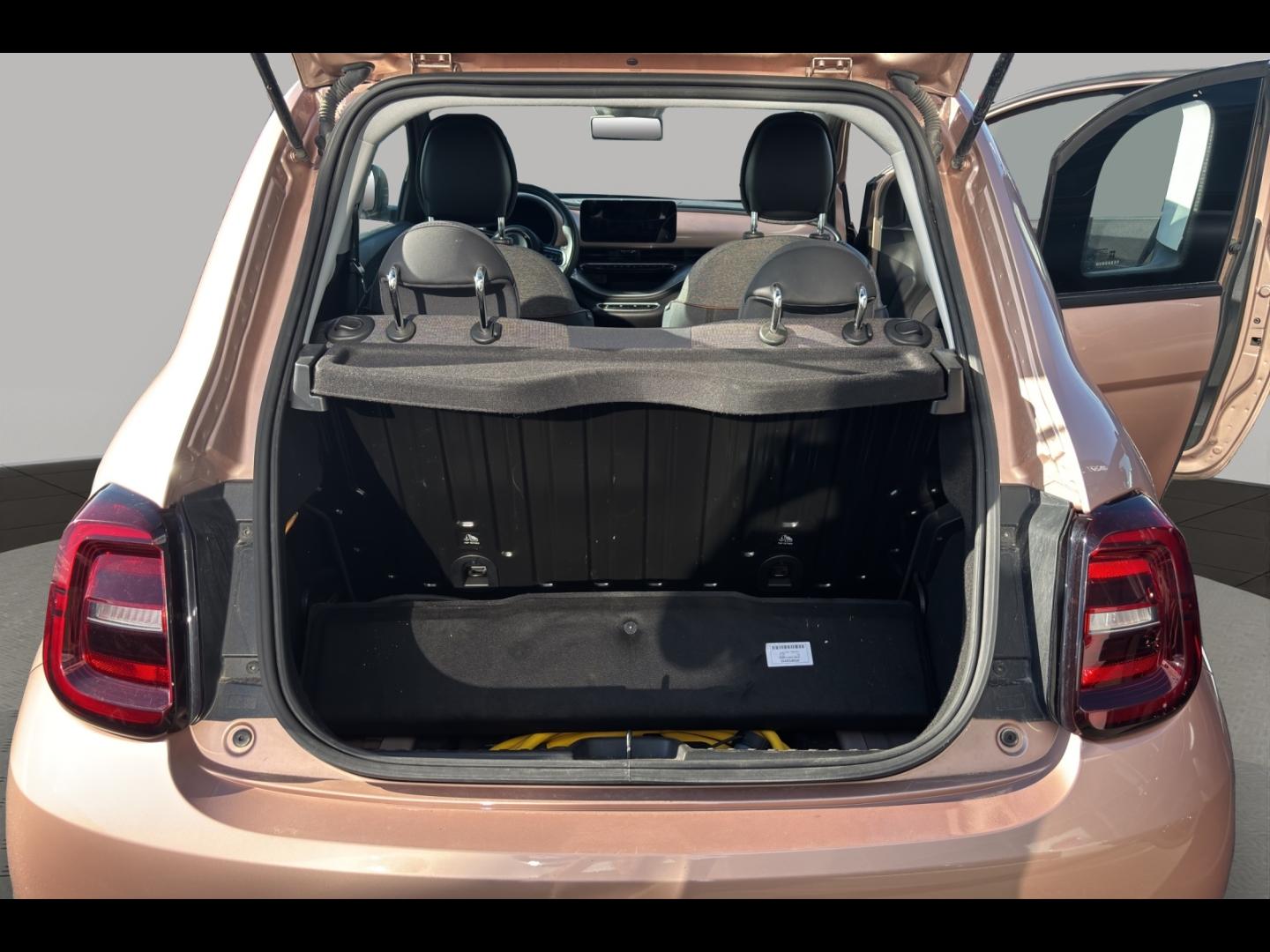 Image FIAT 500 3+1 e 118ch Icône