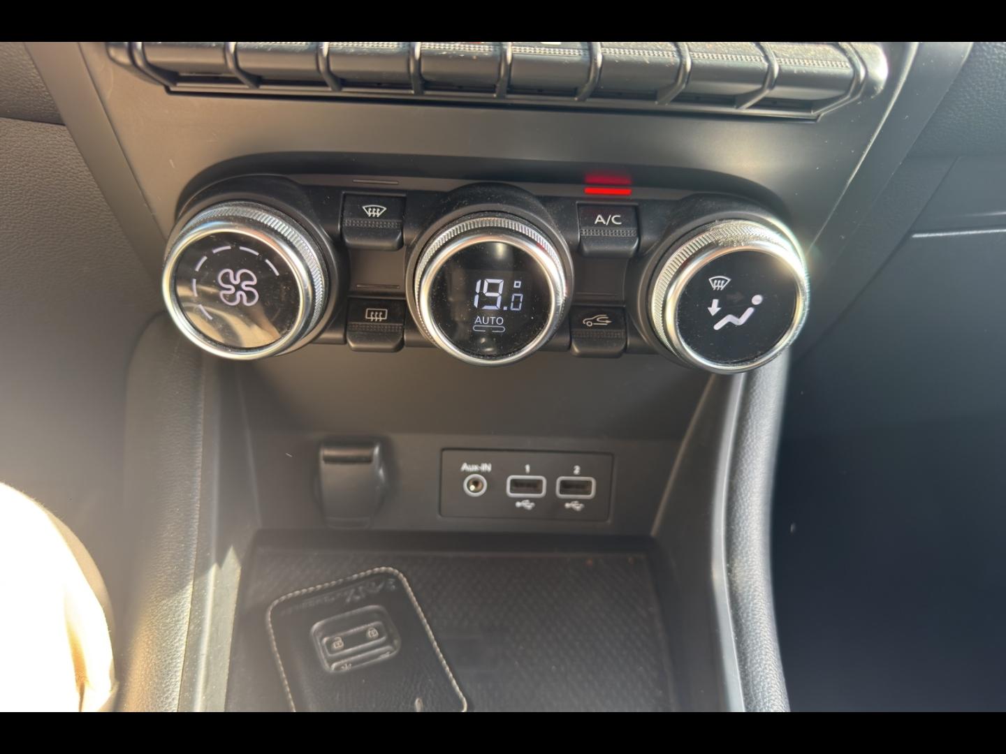 Image RENAULT Captur 1.3 TCe 130ch FAP Intens EDC