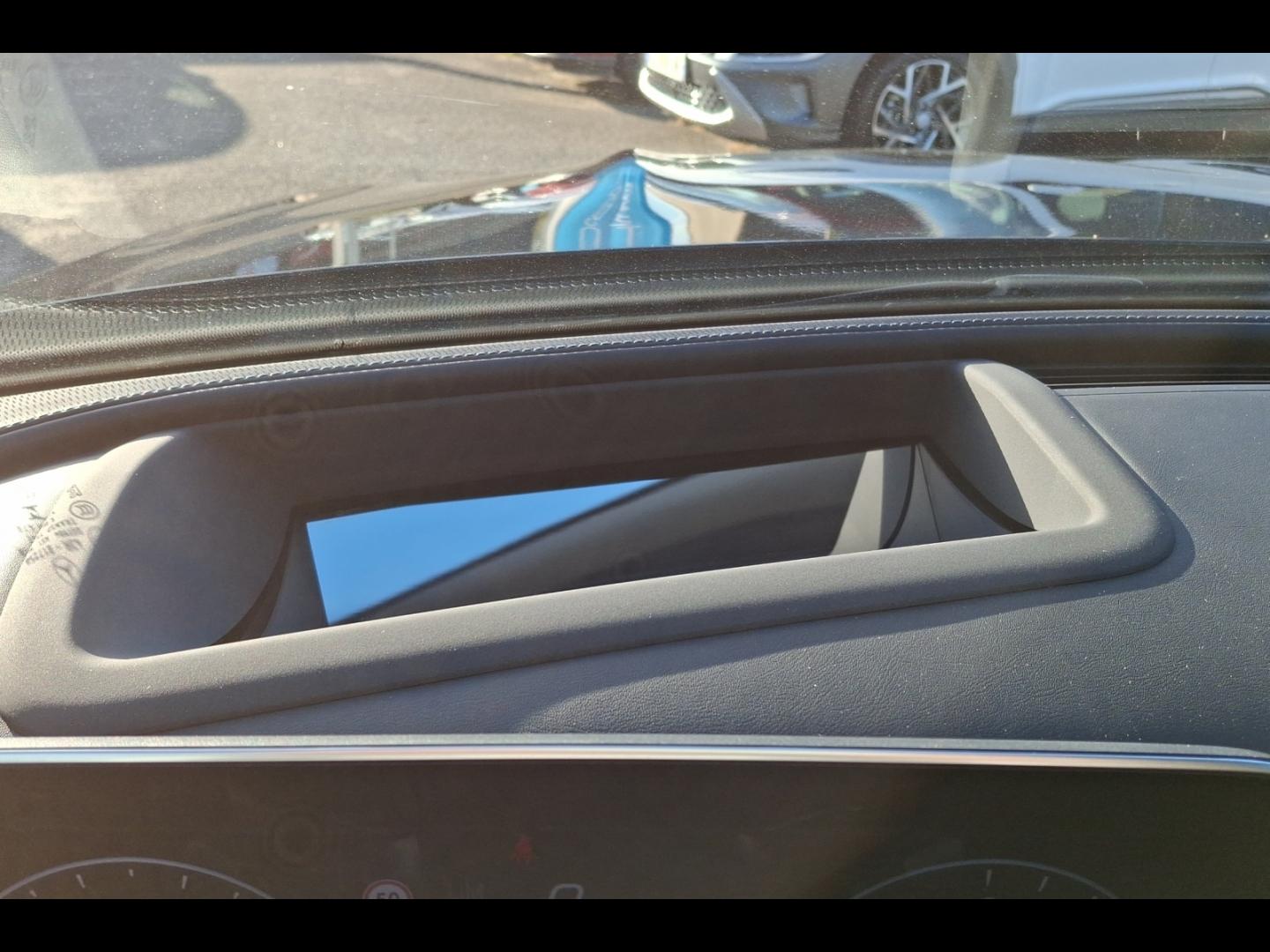 Image MERCEDES-BENZ Classe C 300 e 204+129ch AMG Line