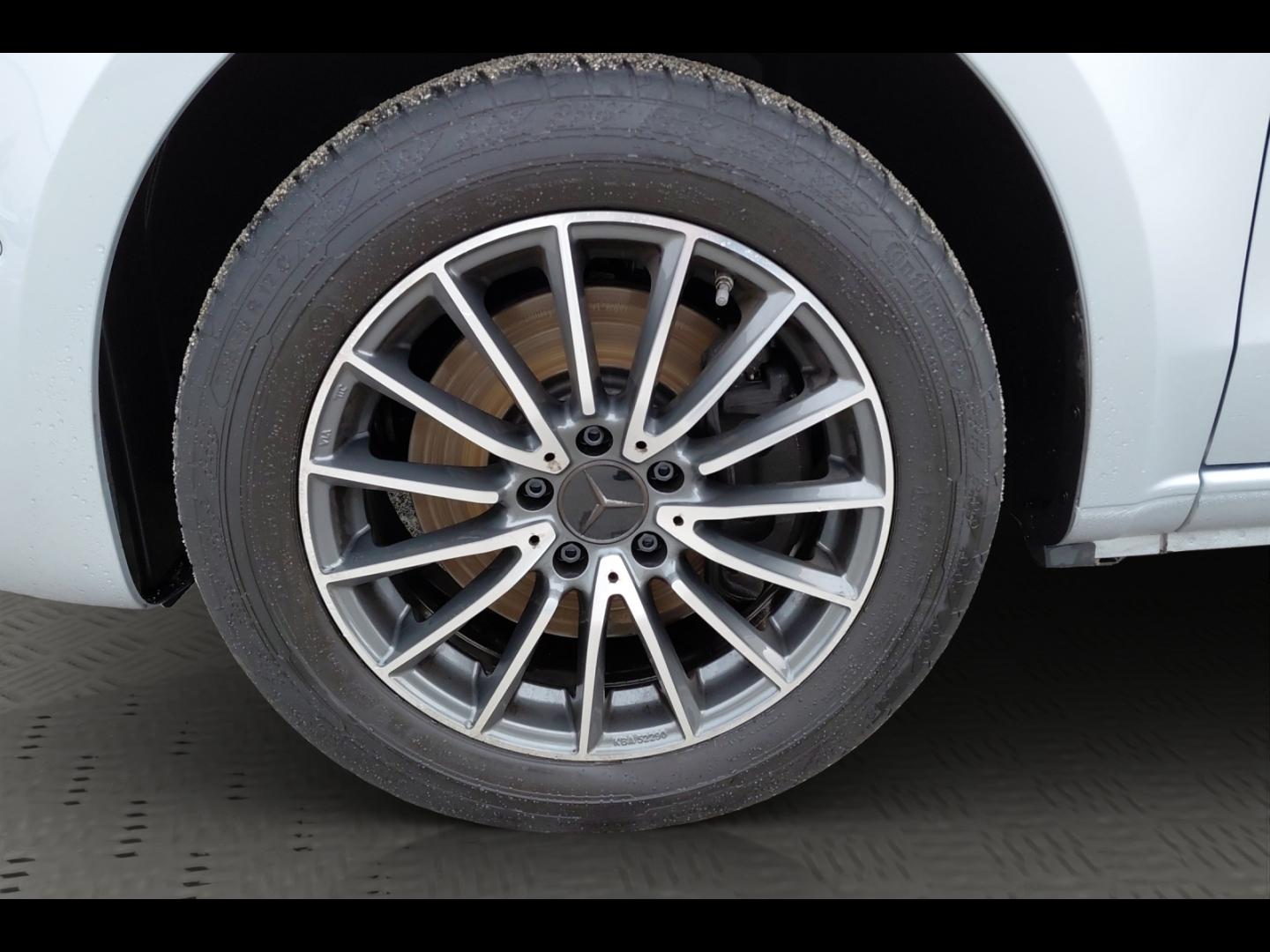 Image MERCEDES-BENZ Vito Fg 119 CDI Mixto Long Pro Propulsion 9G-Tronic