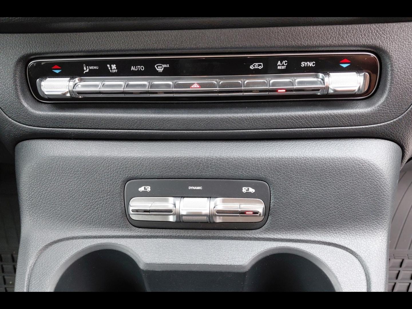 Image MERCEDES-BENZ Vito Fg 119 CDI Mixto Long Pro Propulsion 9G-Tronic