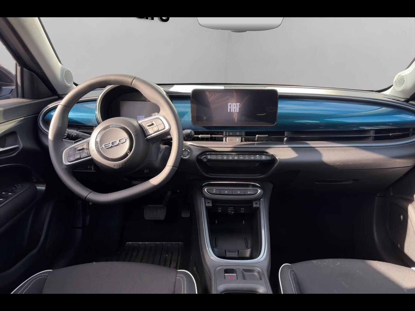 Image FIAT 600 1.2 Hybrid Turbo 145ch Pop eDCT6 Step 2