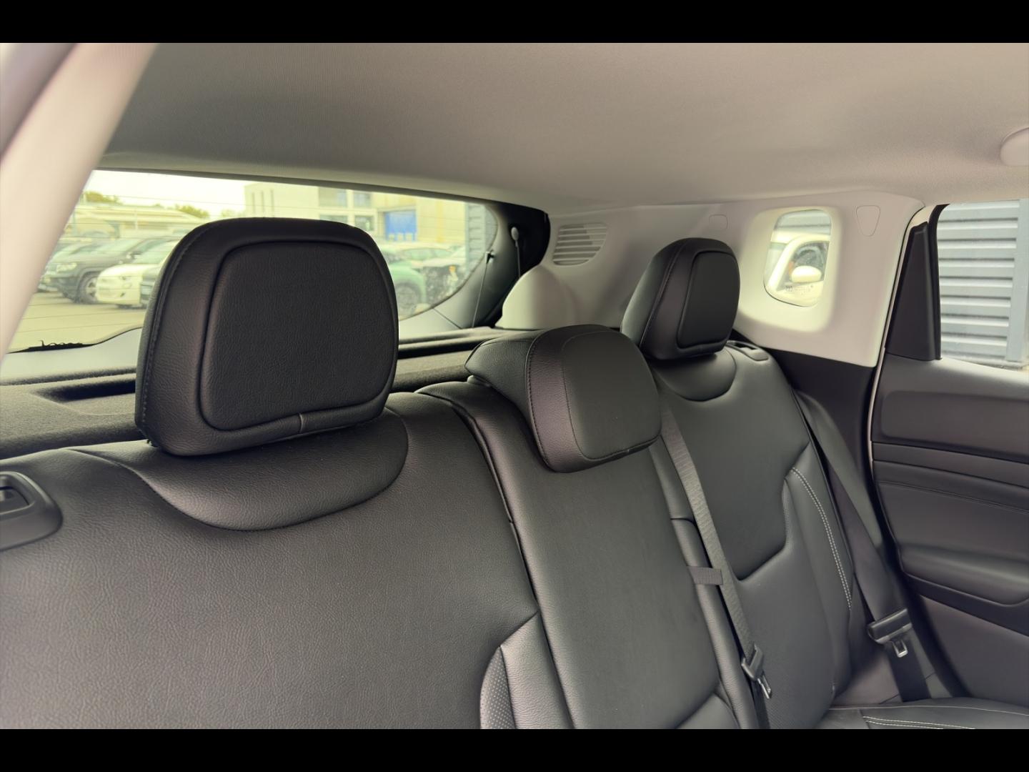 Image JEEP Compass 1.5 Turbo T4 130ch MHEV Summit 4x2 BVR7