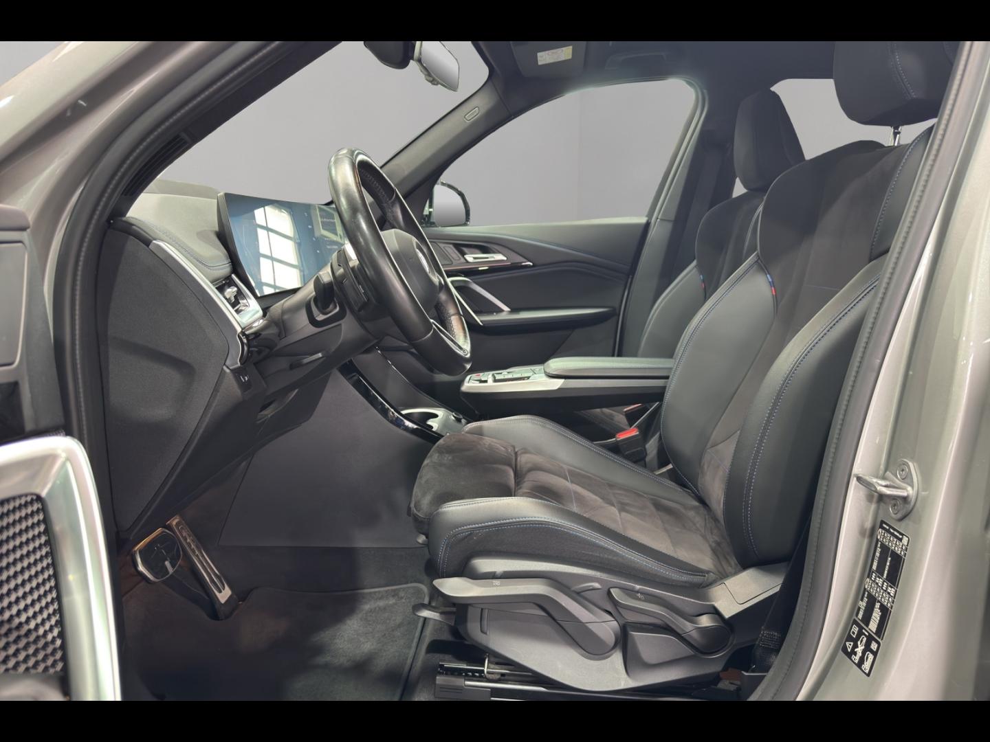 Image BMW X1 xDrive23i 218ch M Sport