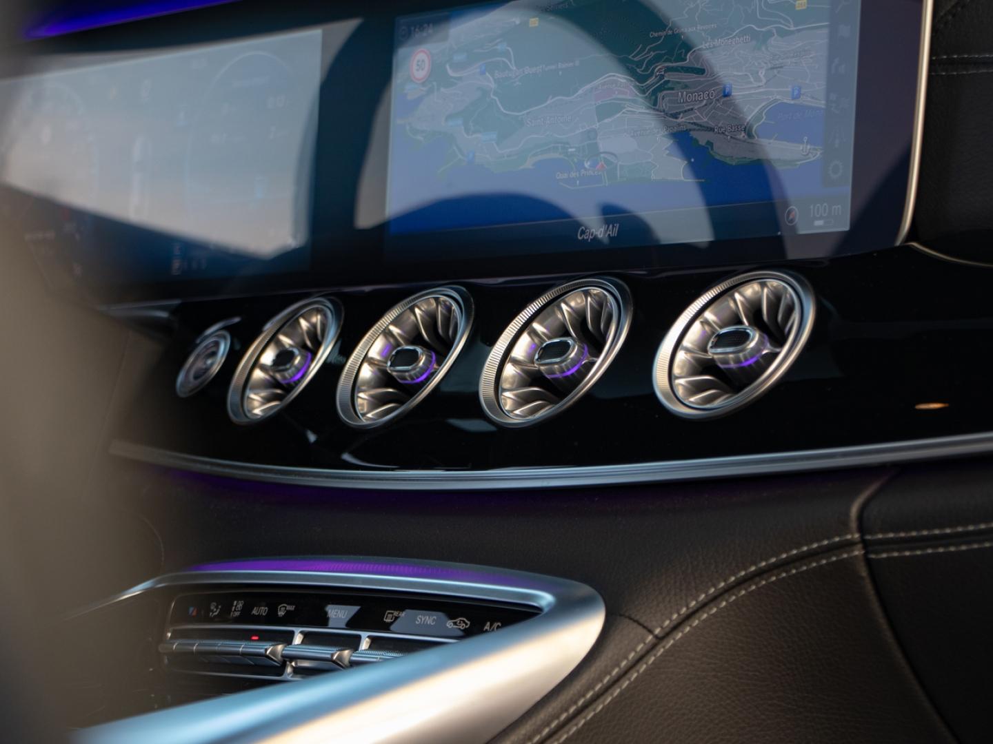 Image MERCEDES-BENZ AMG GT 4 Portes 63 AMG S 639ch 4Matic+ Speedshift MCT AMG