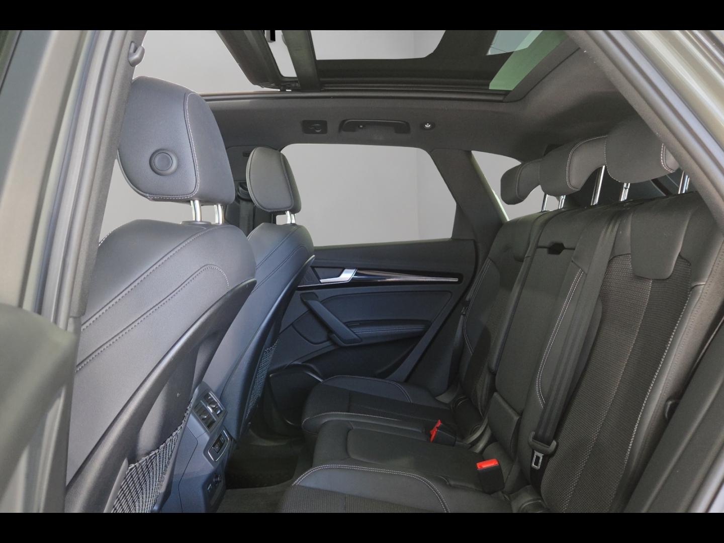 Image AUDI Q5 50 TFSI e 299ch S line quattro S tronic 7