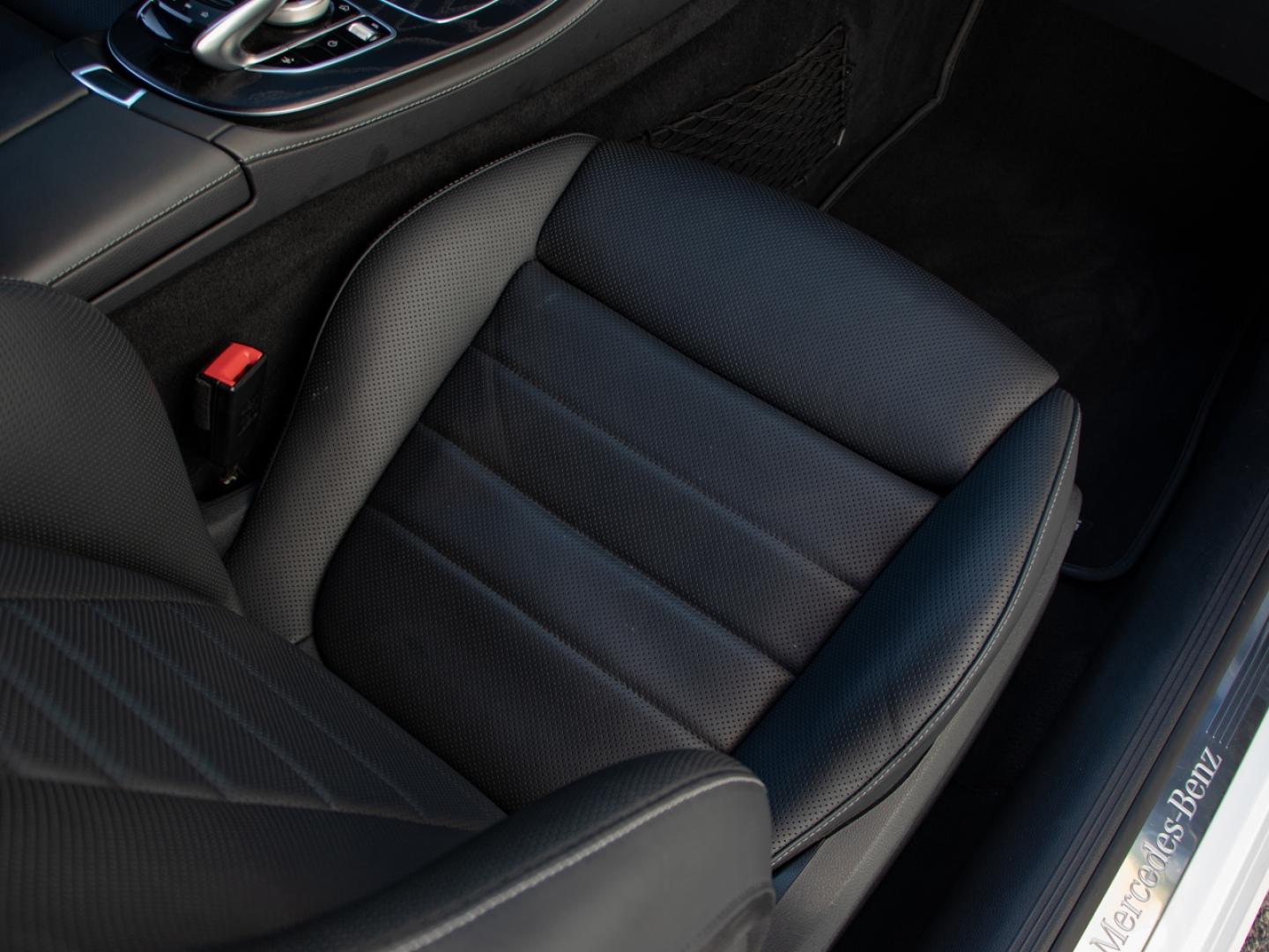 Image MERCEDES-BENZ Classe E Coupe 450 367ch AMG Line 4Matic 9G-Tronic