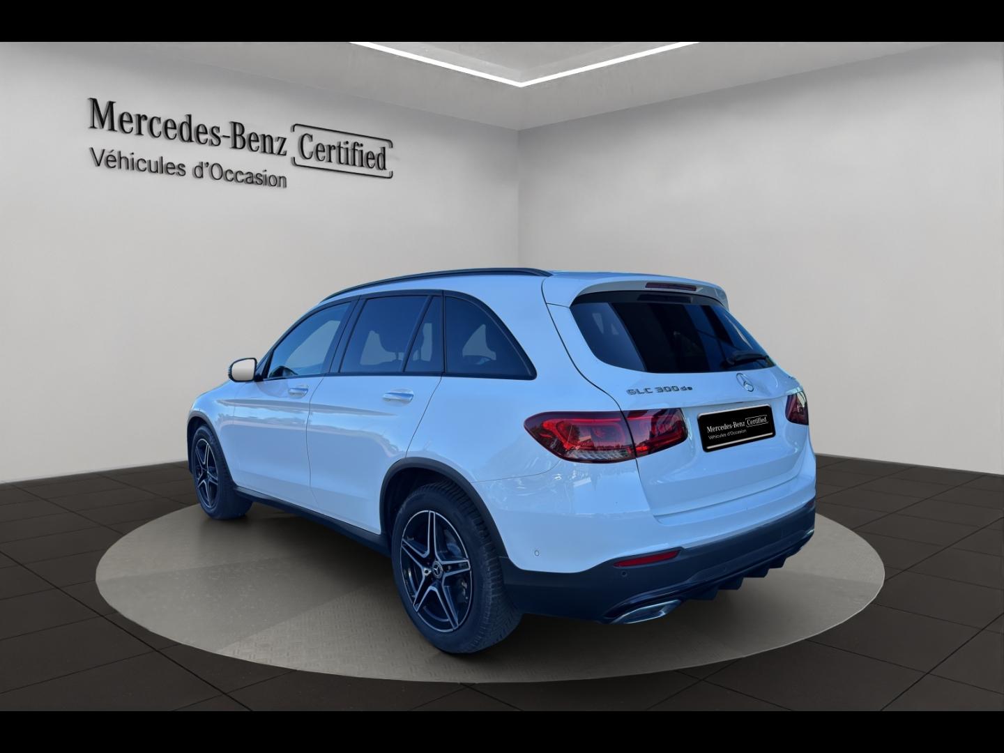 Image MERCEDES-BENZ GLC 300 de 194+122ch AMG Line 4Matic 9G-Tronic