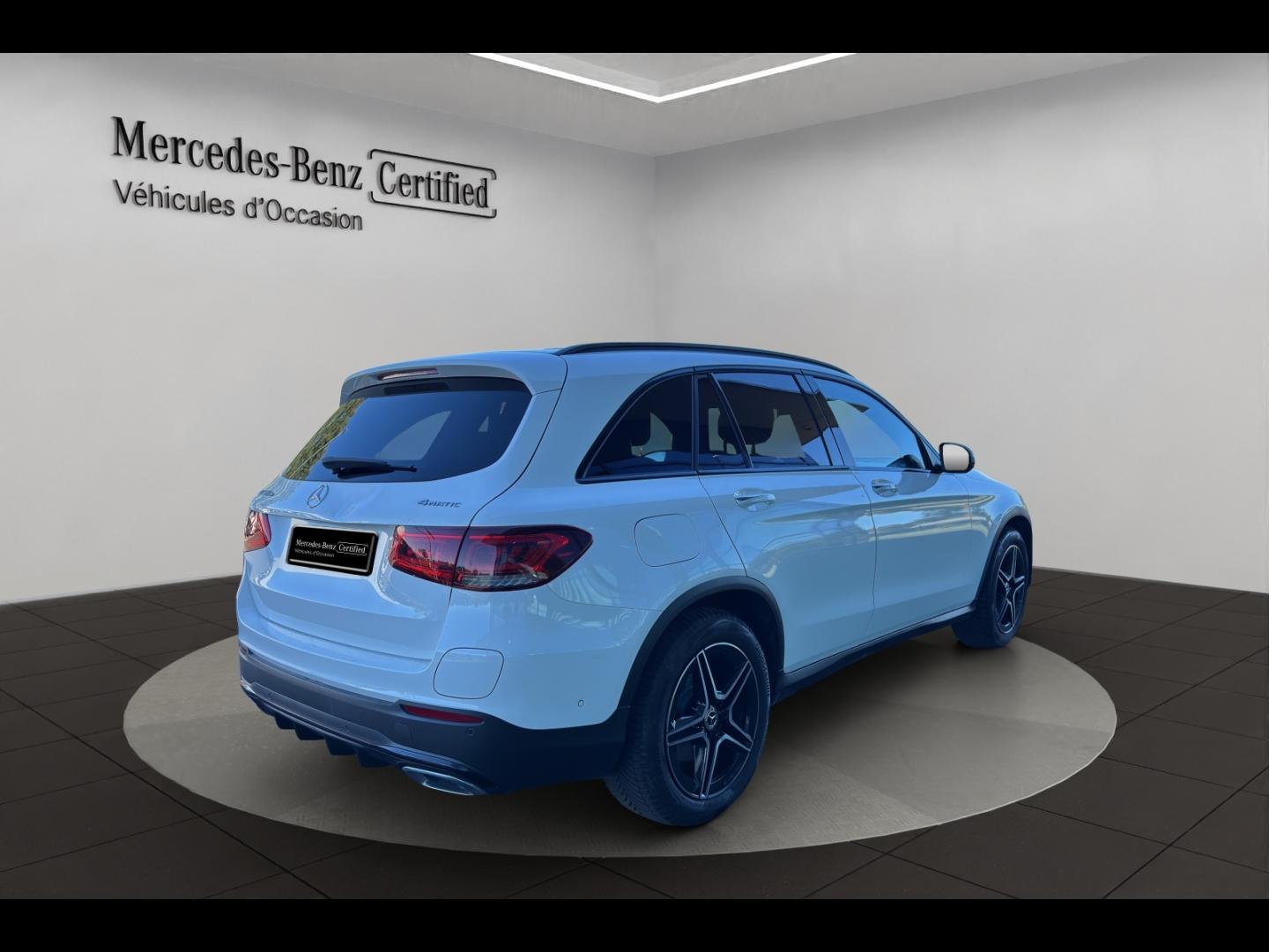 Image MERCEDES-BENZ GLC 300 de 194+122ch AMG Line 4Matic 9G-Tronic