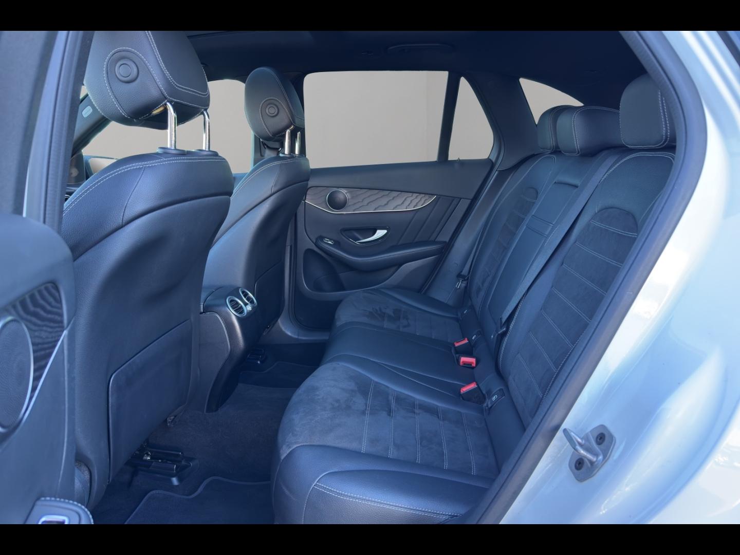 Image MERCEDES-BENZ GLC 300 de 194+122ch AMG Line 4Matic 9G-Tronic