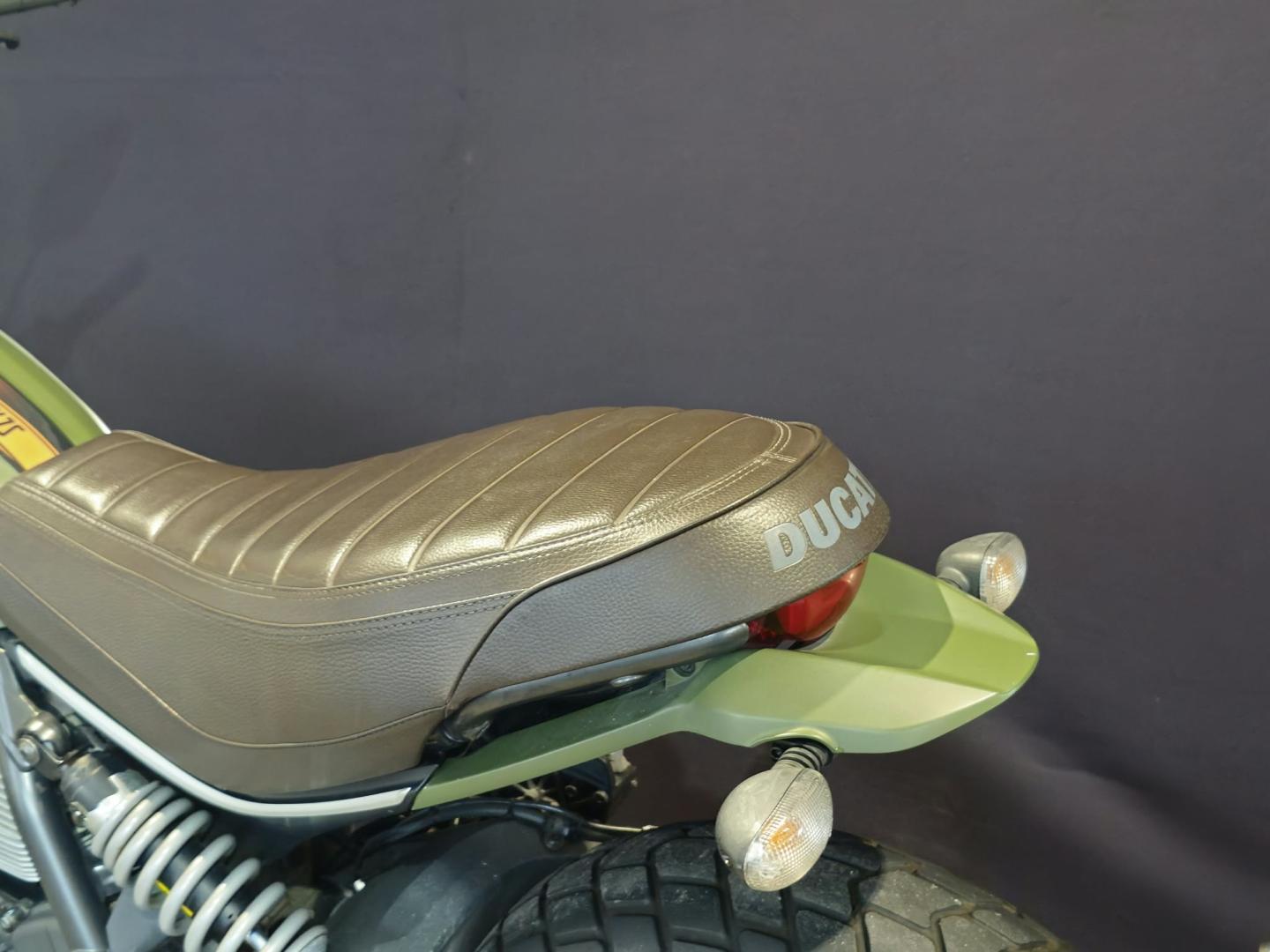 Image DUCATI Scrambler 800 Urban Enduro ABS
