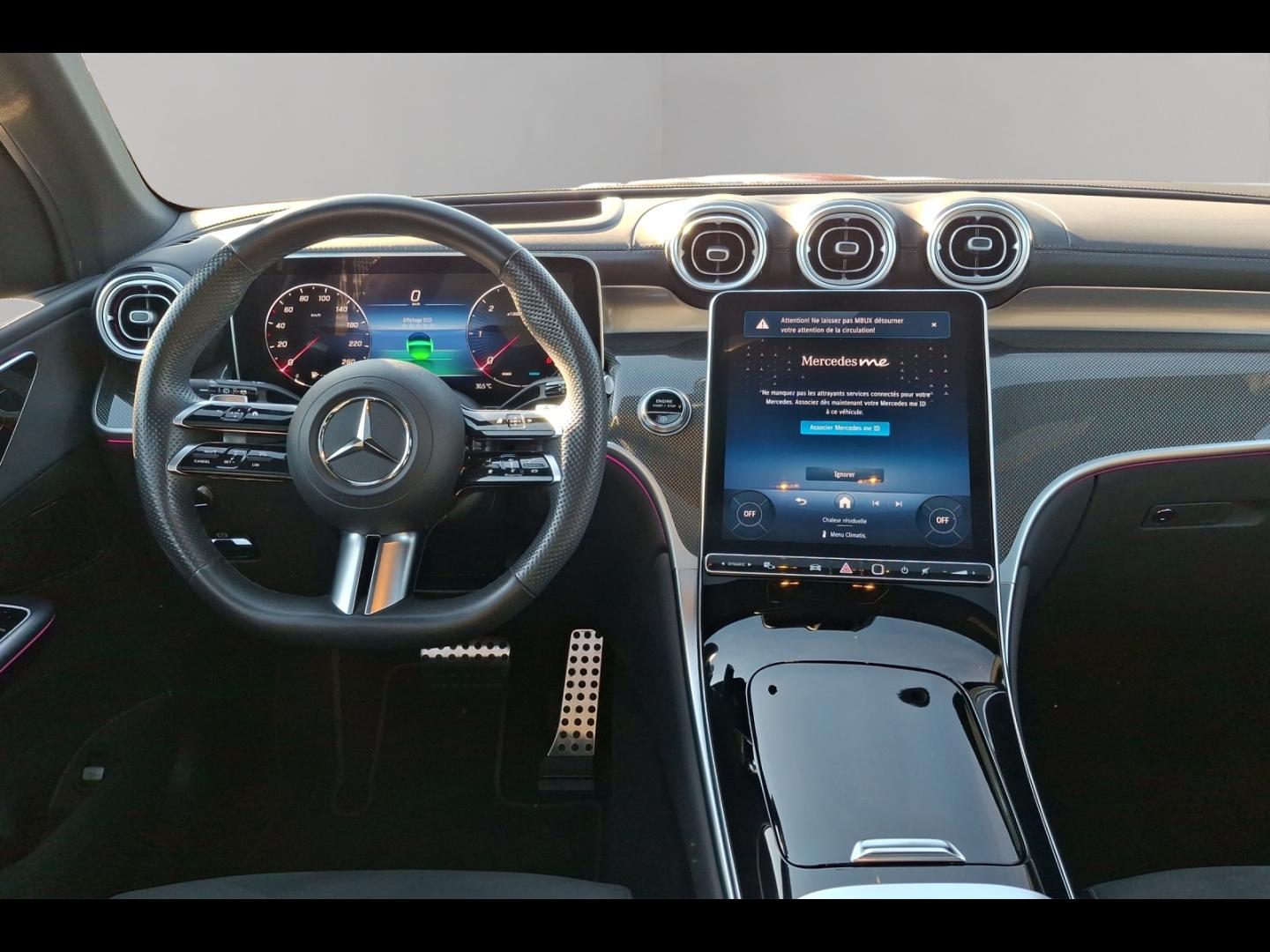 Image MERCEDES-BENZ GLC 220 d 197ch AMG Line 4Matic 9G-Tronic