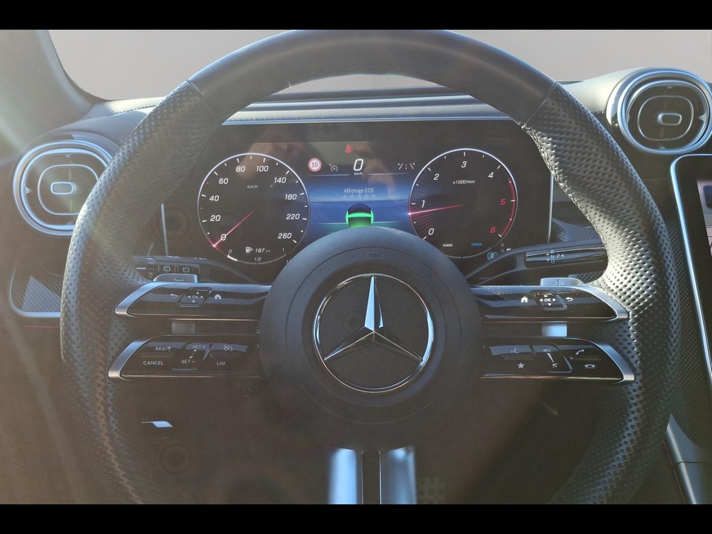 Image MERCEDES-BENZ GLC 220 d 197ch AMG Line 4Matic 9G-Tronic