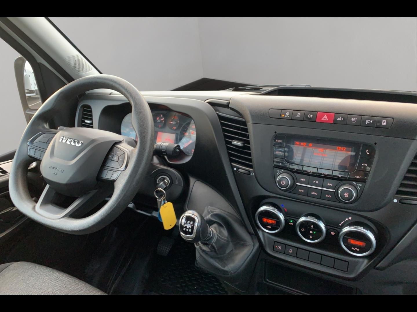 Image IVECO Daily CCb 35C14 empt 3750 Tor BENNE