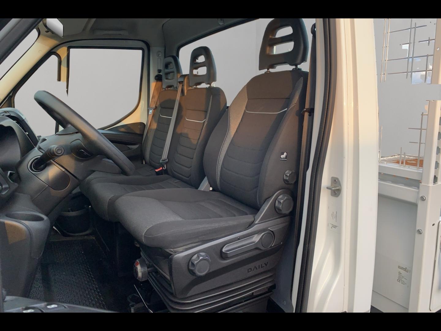 Image IVECO Daily CCb 35C14 empt 3750 Tor BENNE