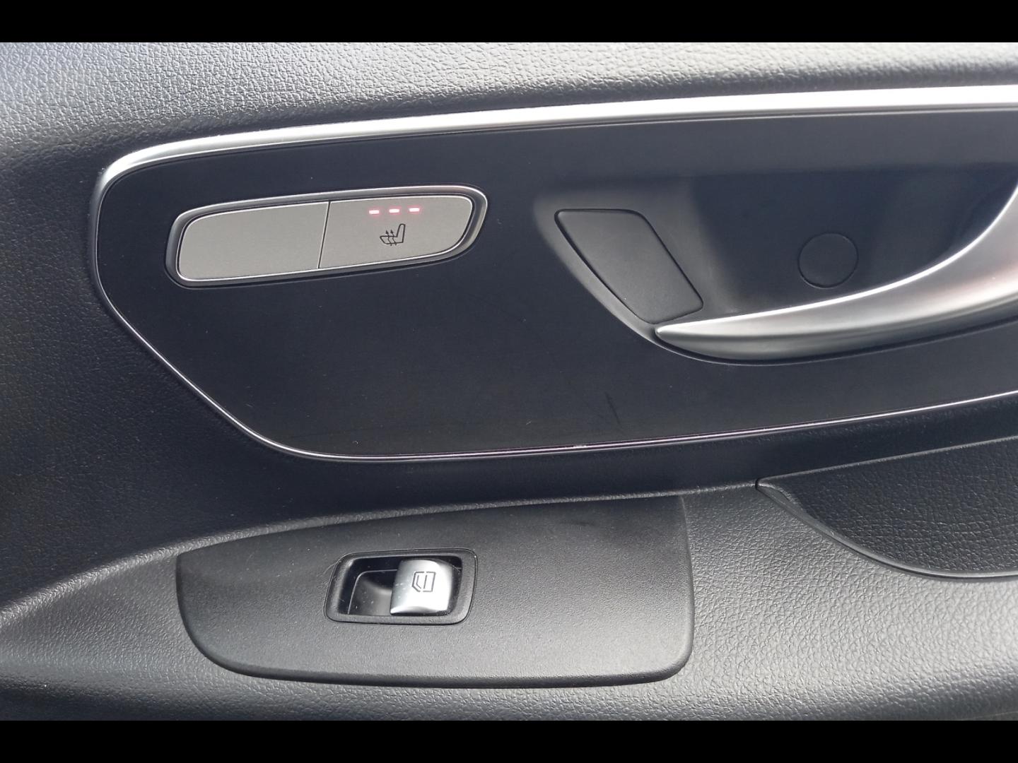 Image MERCEDES-BENZ Vito Fg 119 CDI Mixto Compact Select Propulsion 9G-Tronic