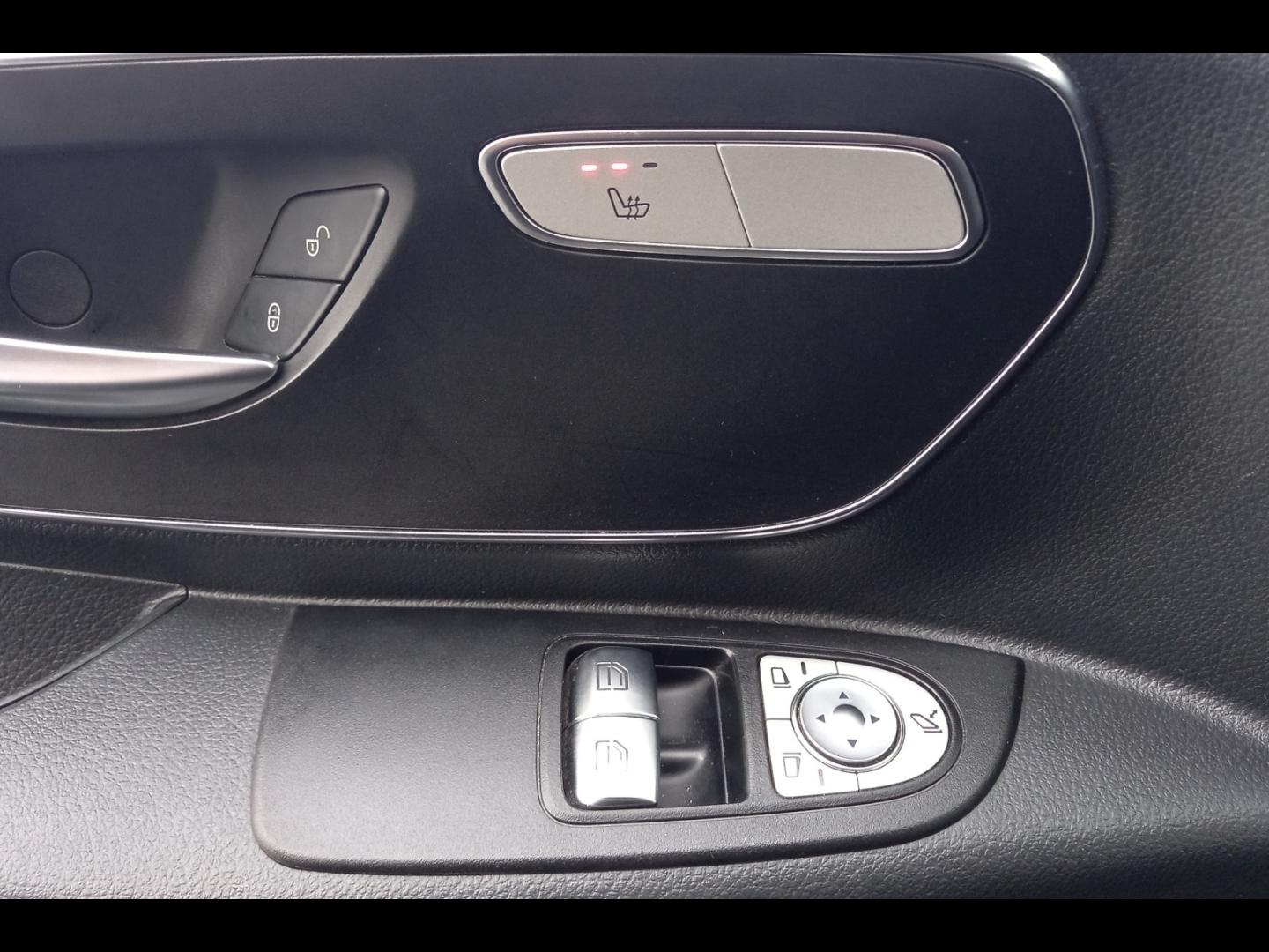 Image MERCEDES-BENZ Vito Fg 119 CDI Mixto Compact Select Propulsion 9G-Tronic