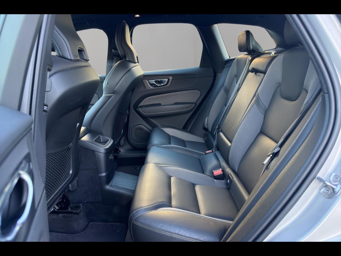 Image VOLVO XC60 T8 AWD Recharge 310 + 145ch R-Design Geartronic