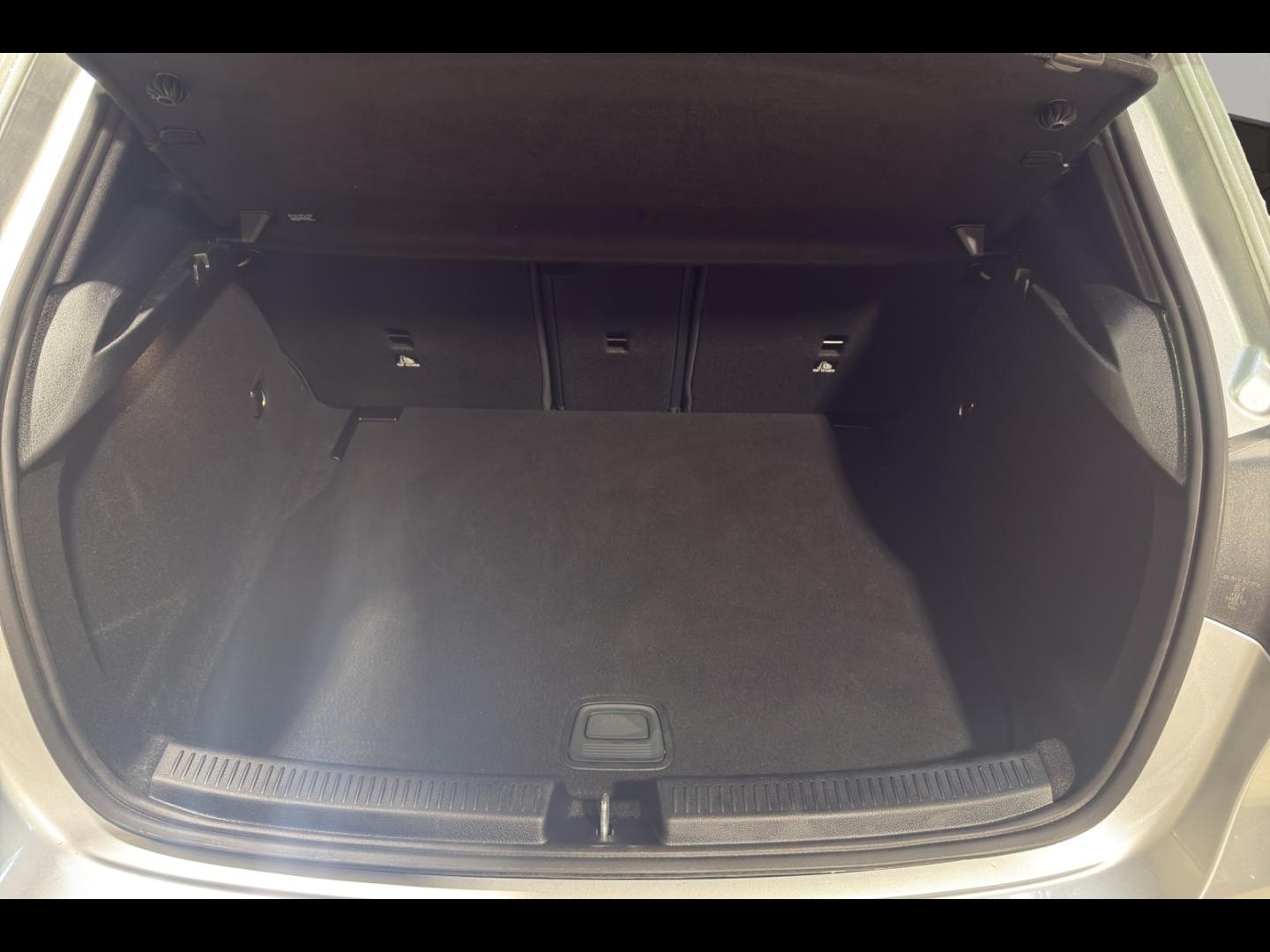 Image MERCEDES-BENZ Classe A 180 136ch Edition 140 7G-DCT