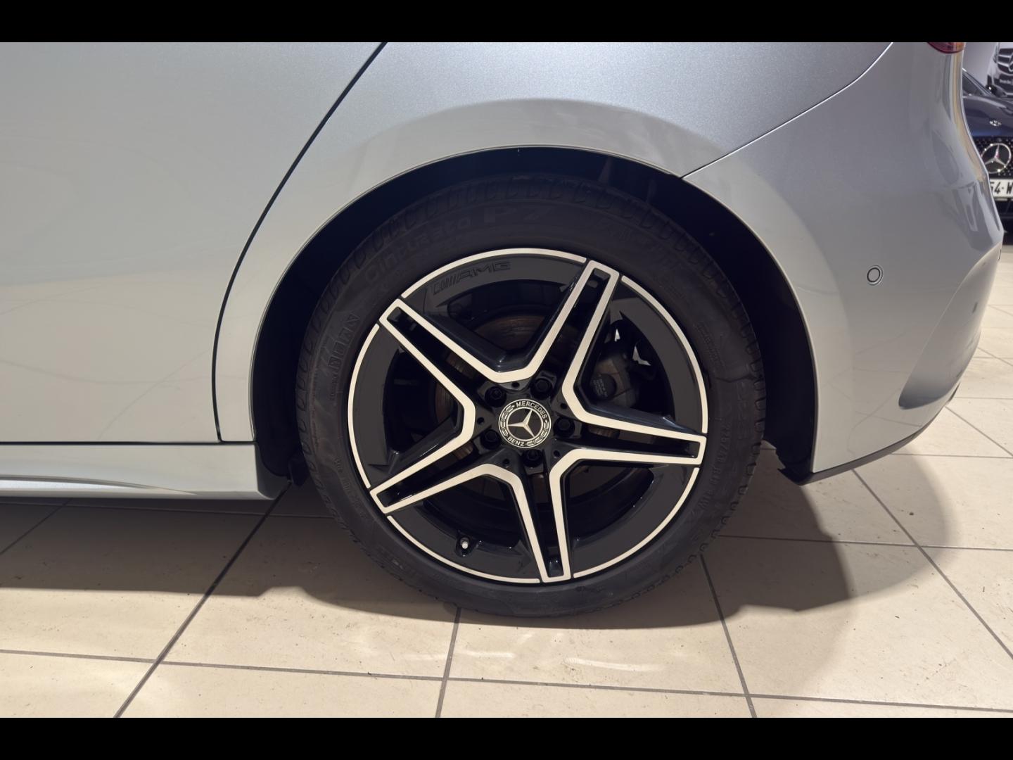 Image MERCEDES-BENZ Classe A 180 136ch Edition 140 7G-DCT