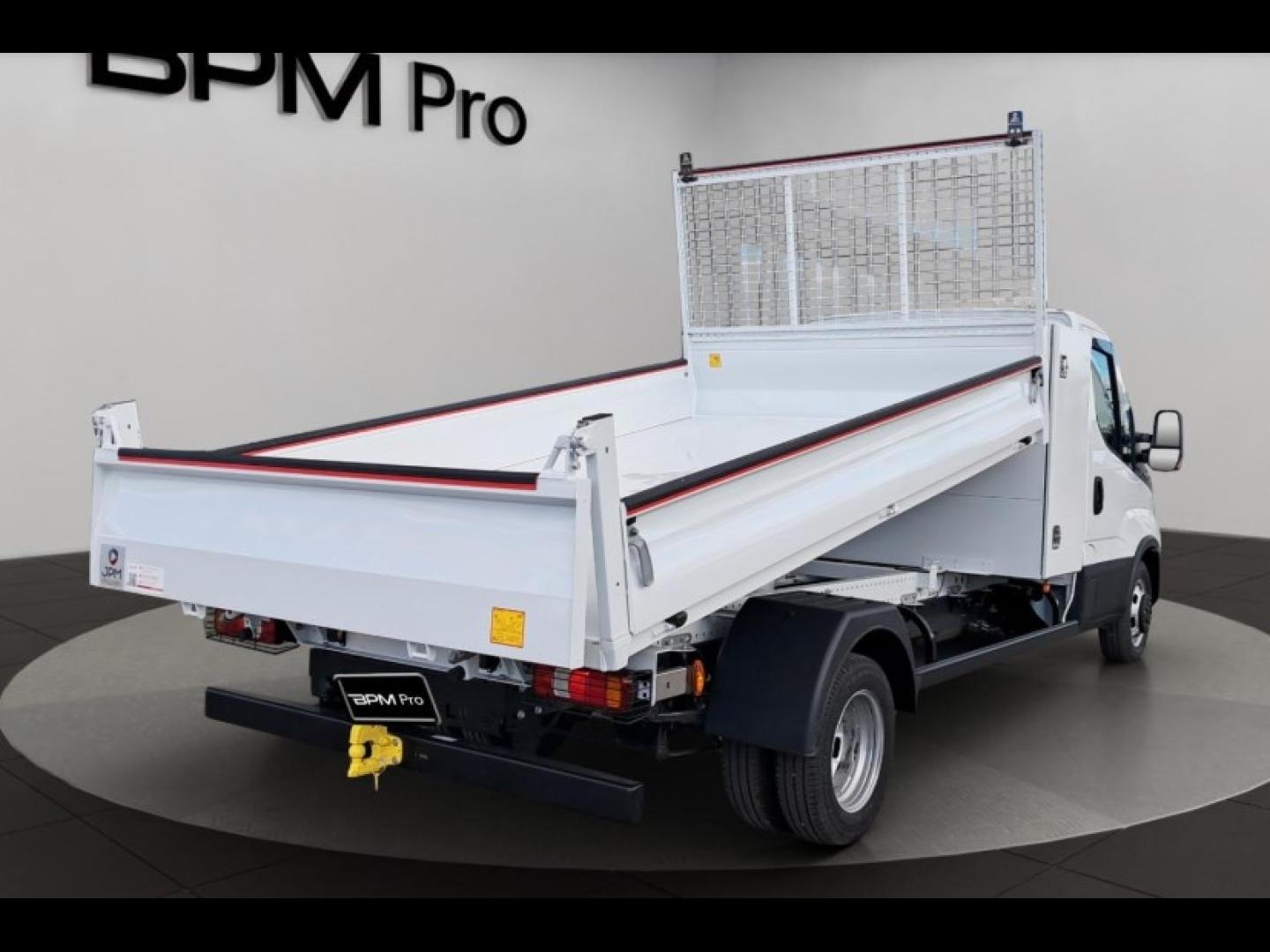 Image IVECO Daily CCb 35C16H3.0 BENNE NEUVE 3.50M COFFRE DOS CABINE NEUF
